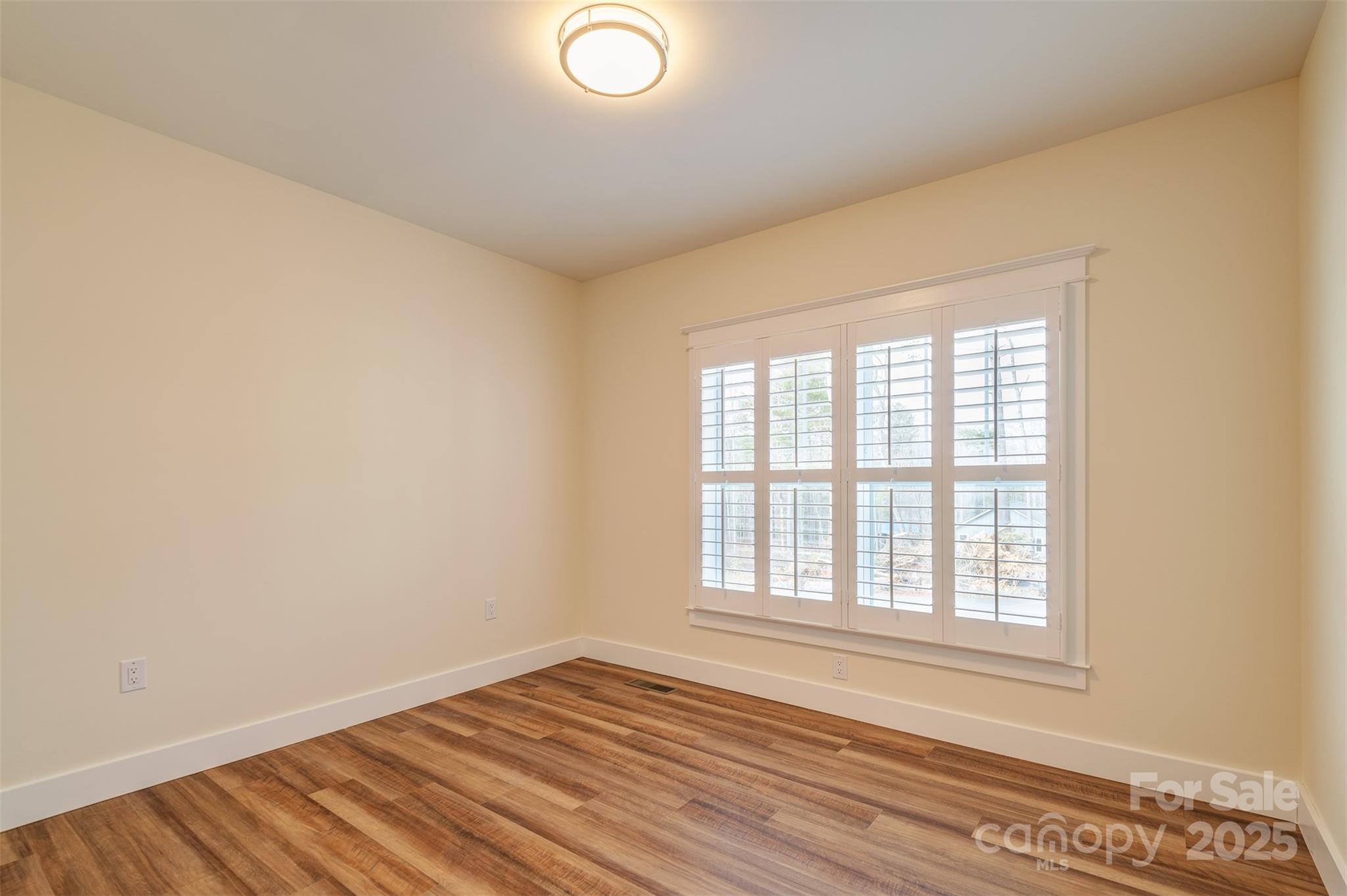 127 Cascade Ridge Road