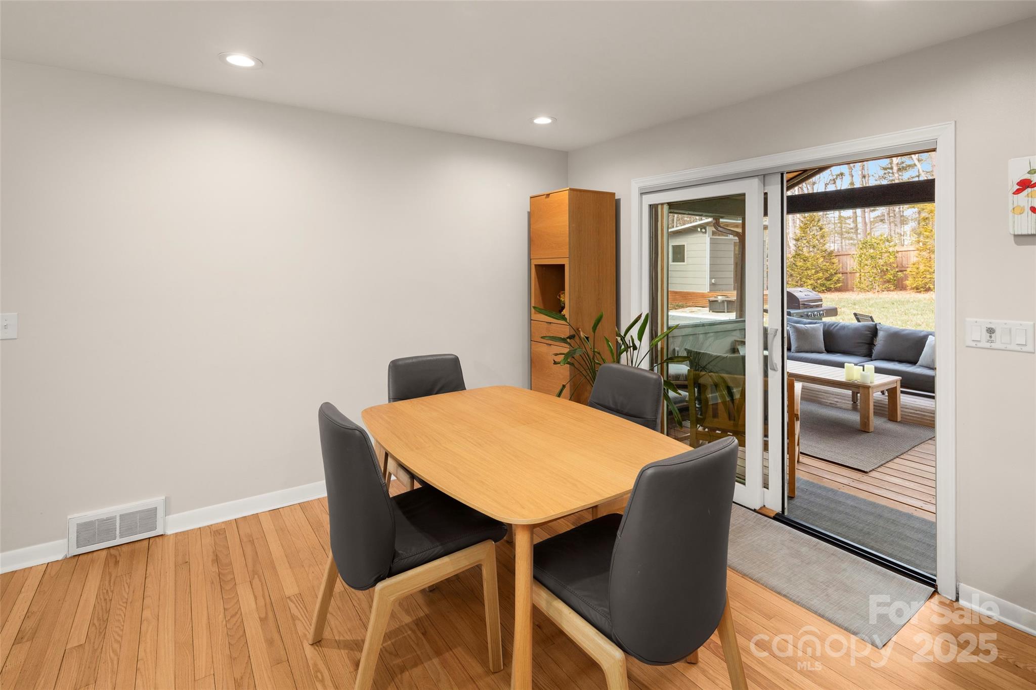 18 Oakwilde Drive