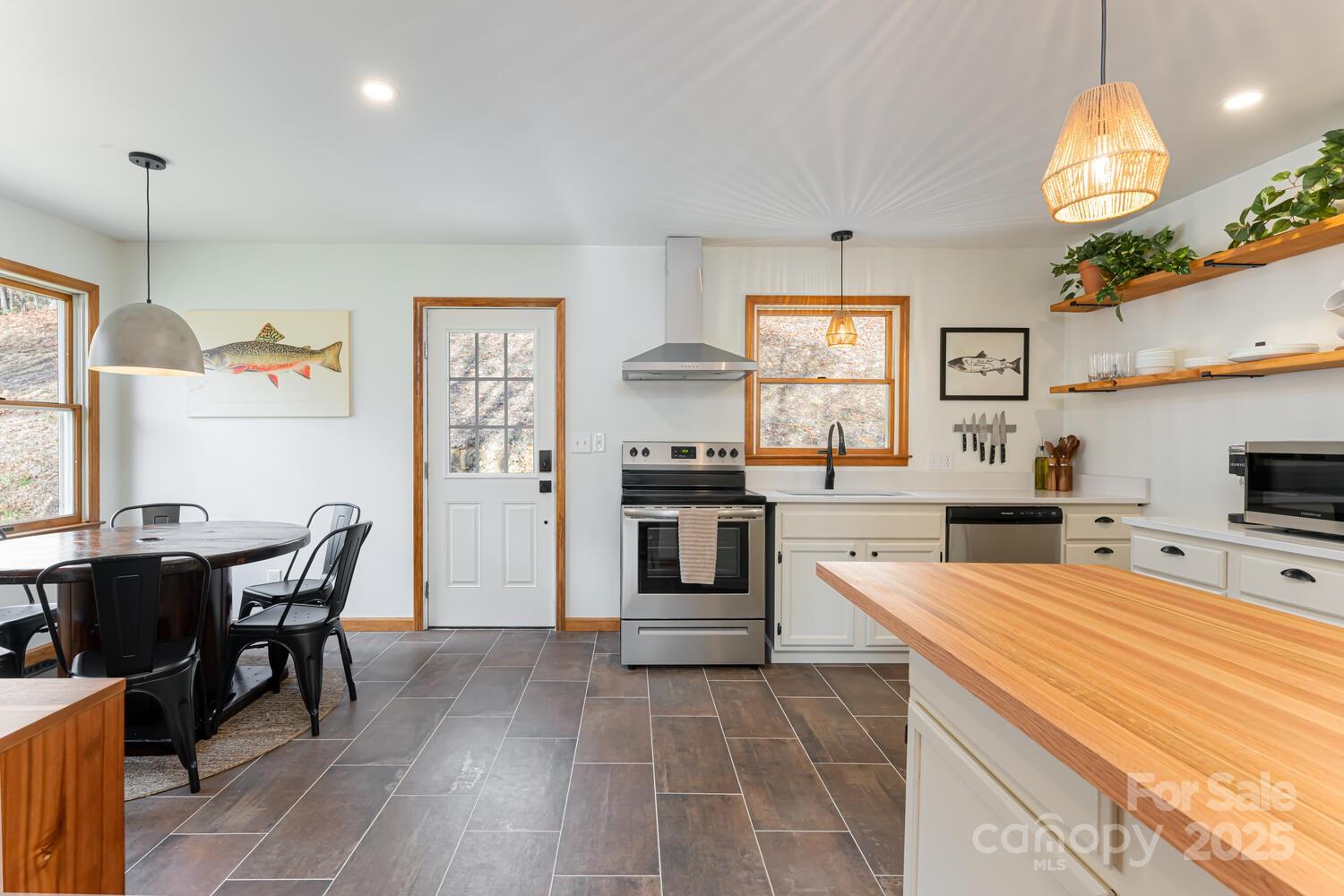 209 Newdale Church Road