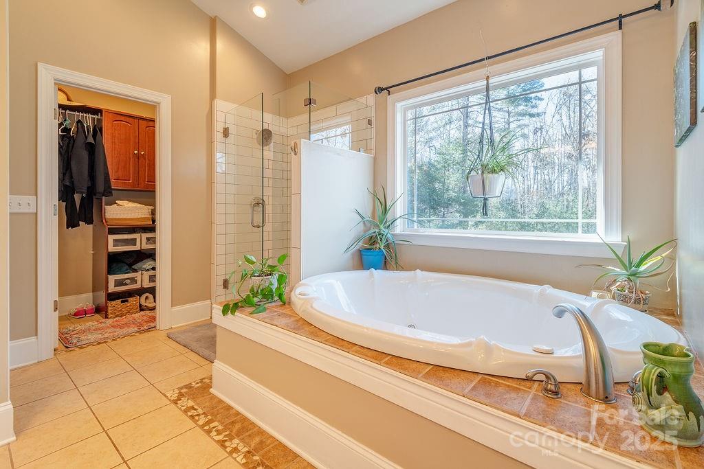 11 Gaston Mountain Road