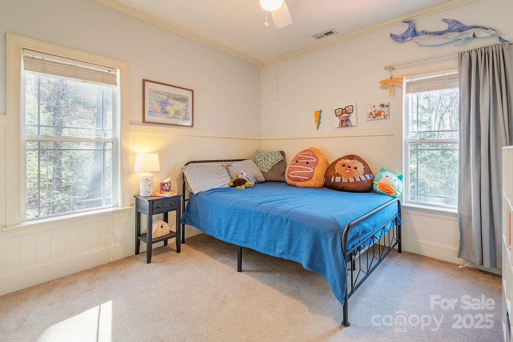 11 Gaston Mountain Road