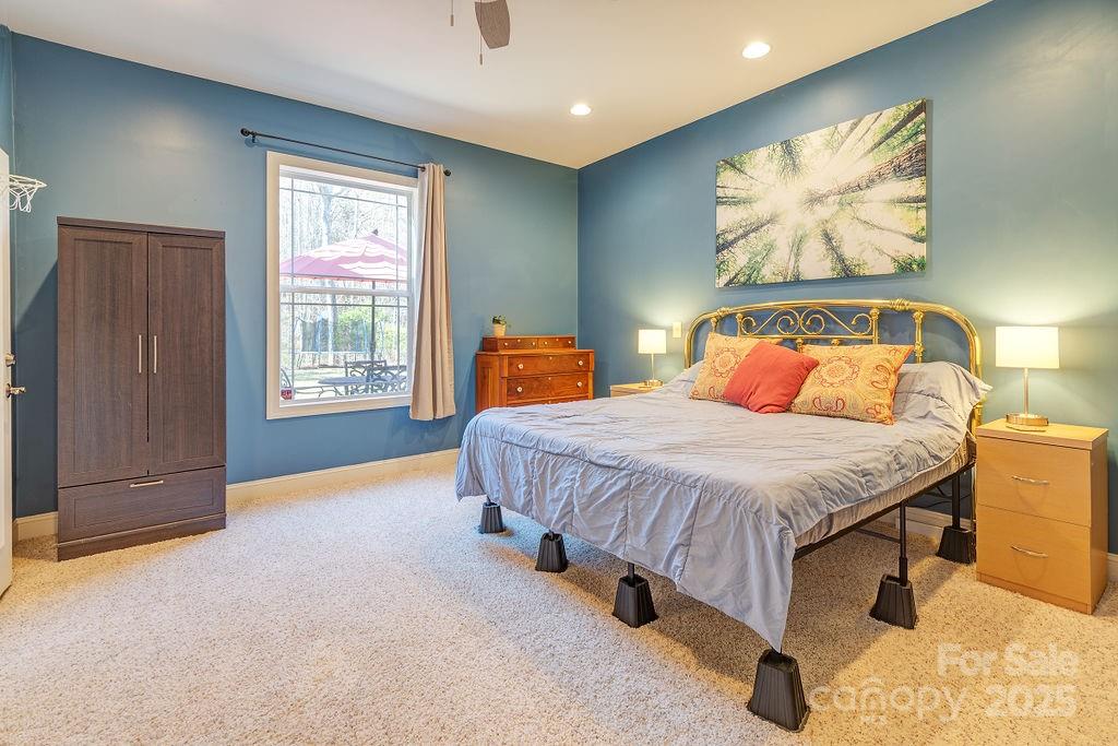 11 Gaston Mountain Road
