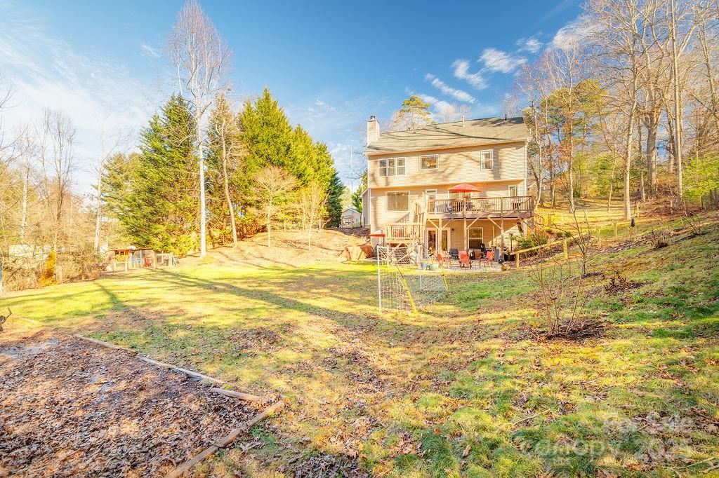 11 Gaston Mountain Road