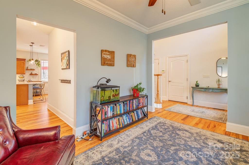 11 Gaston Mountain Road