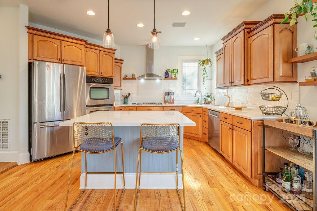 11 Gaston Mountain Road