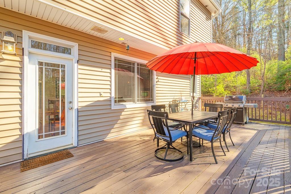 11 Gaston Mountain Road