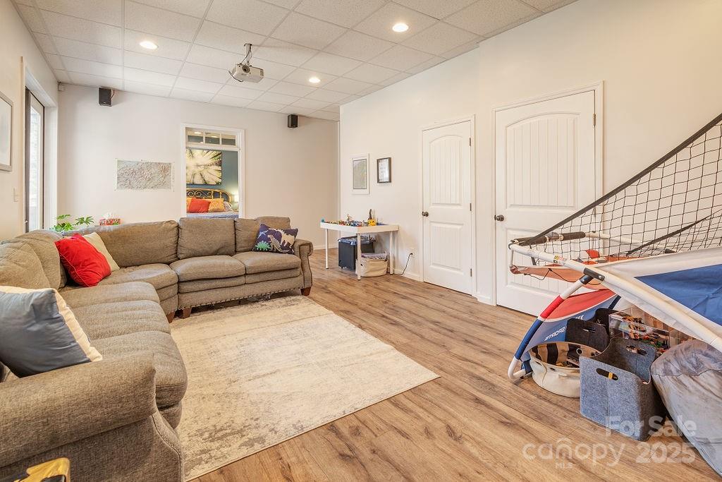 11 Gaston Mountain Road