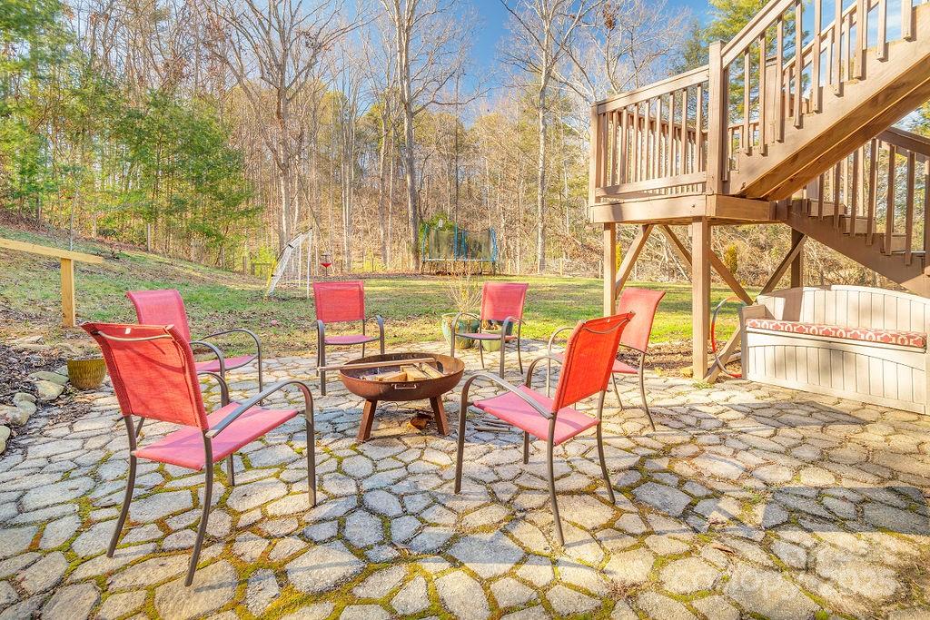 11 Gaston Mountain Road