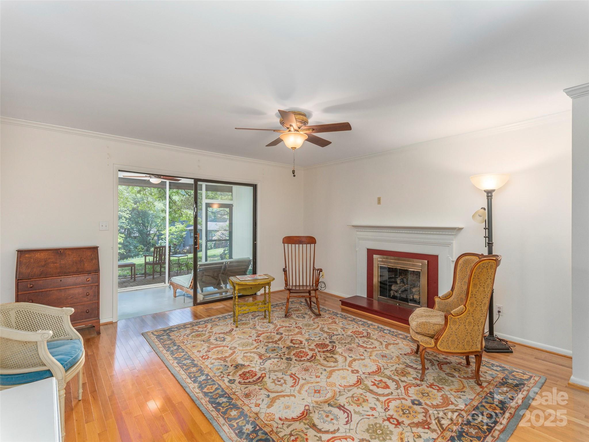 208 Crowfields Drive
