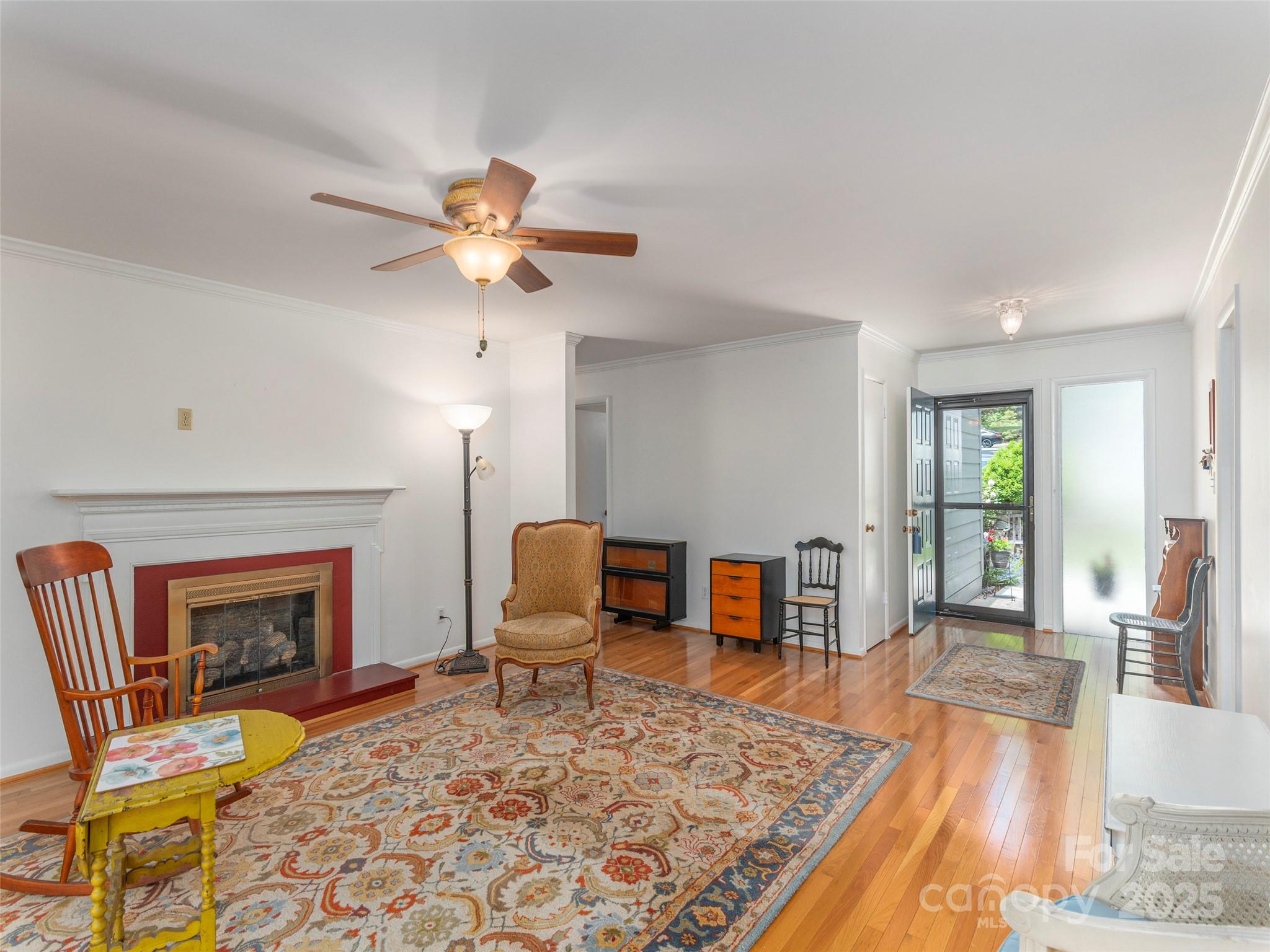 208 Crowfields Drive