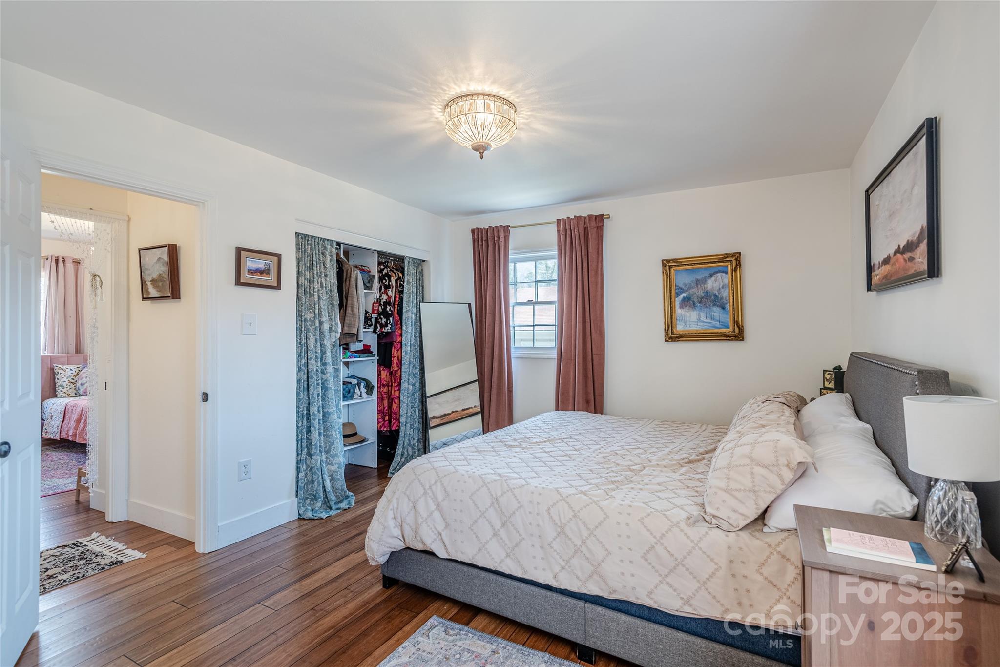 7 Brookcliff Drive