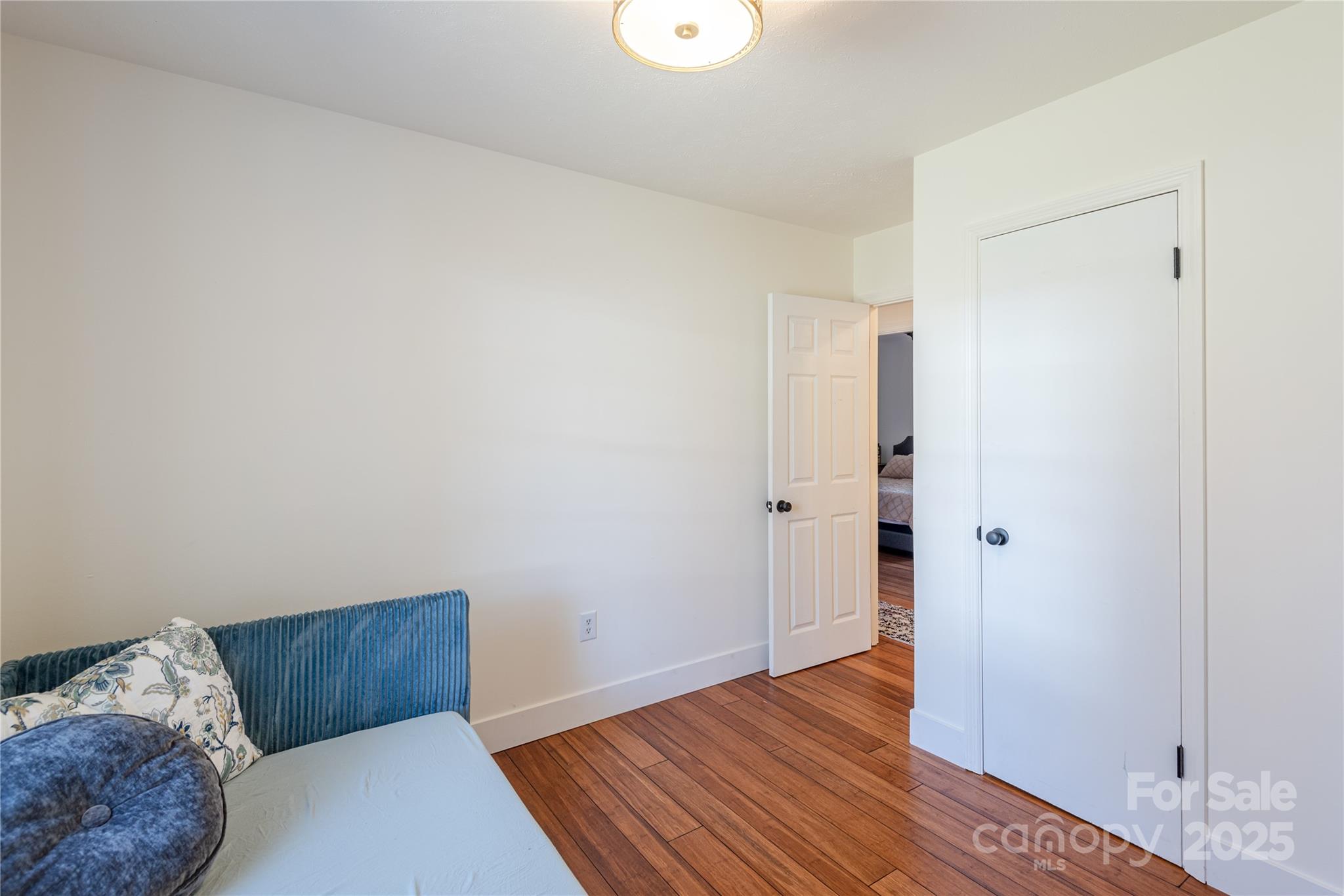7 Brookcliff Drive