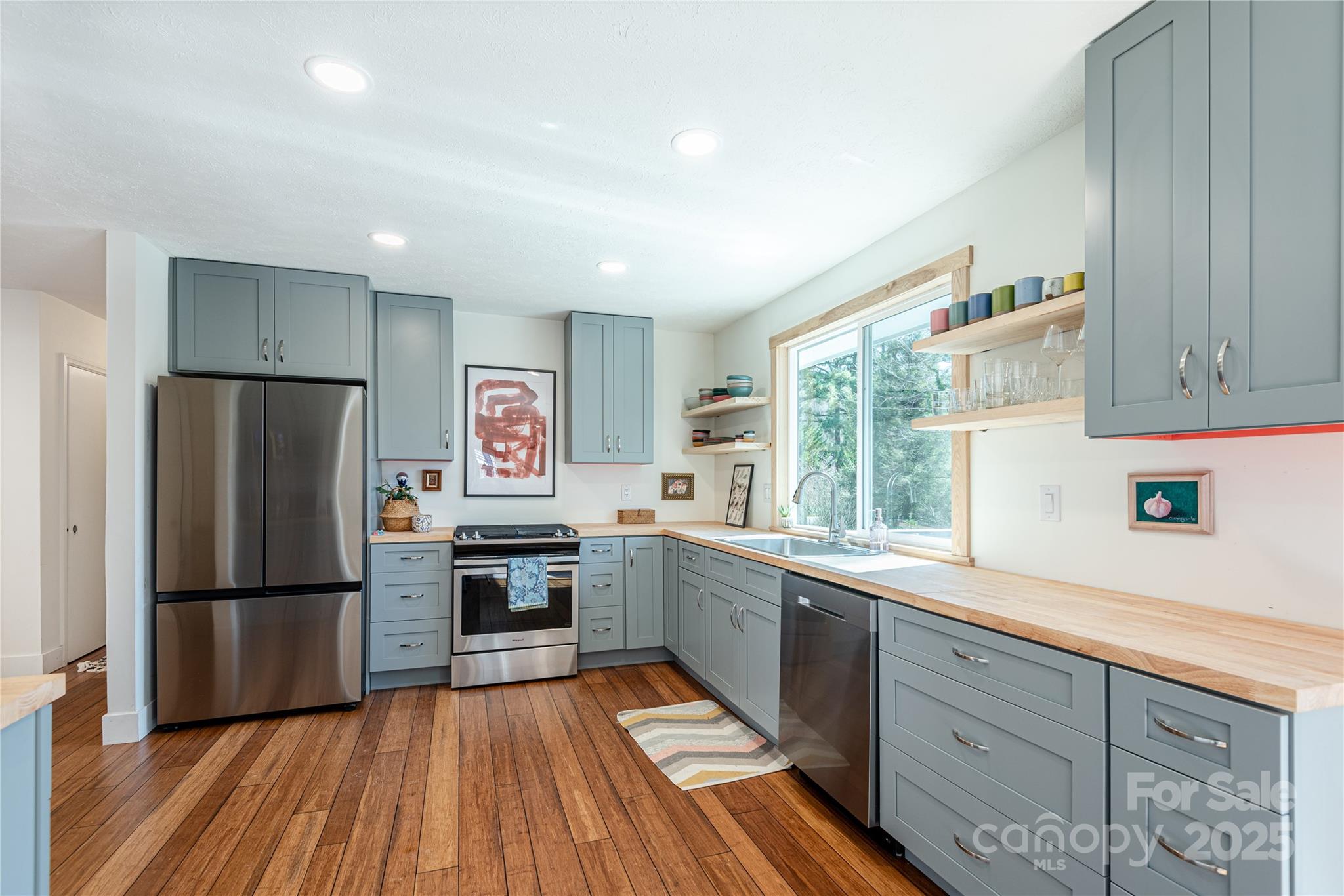 7 Brookcliff Drive