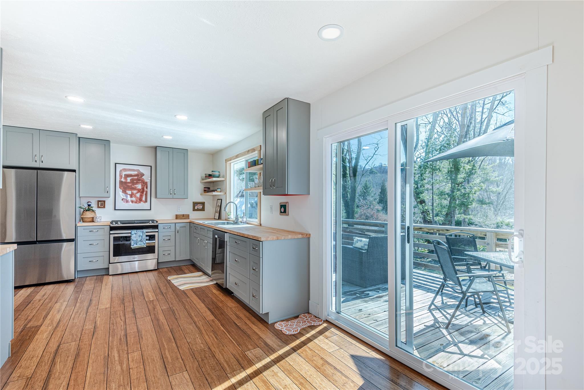 7 Brookcliff Drive