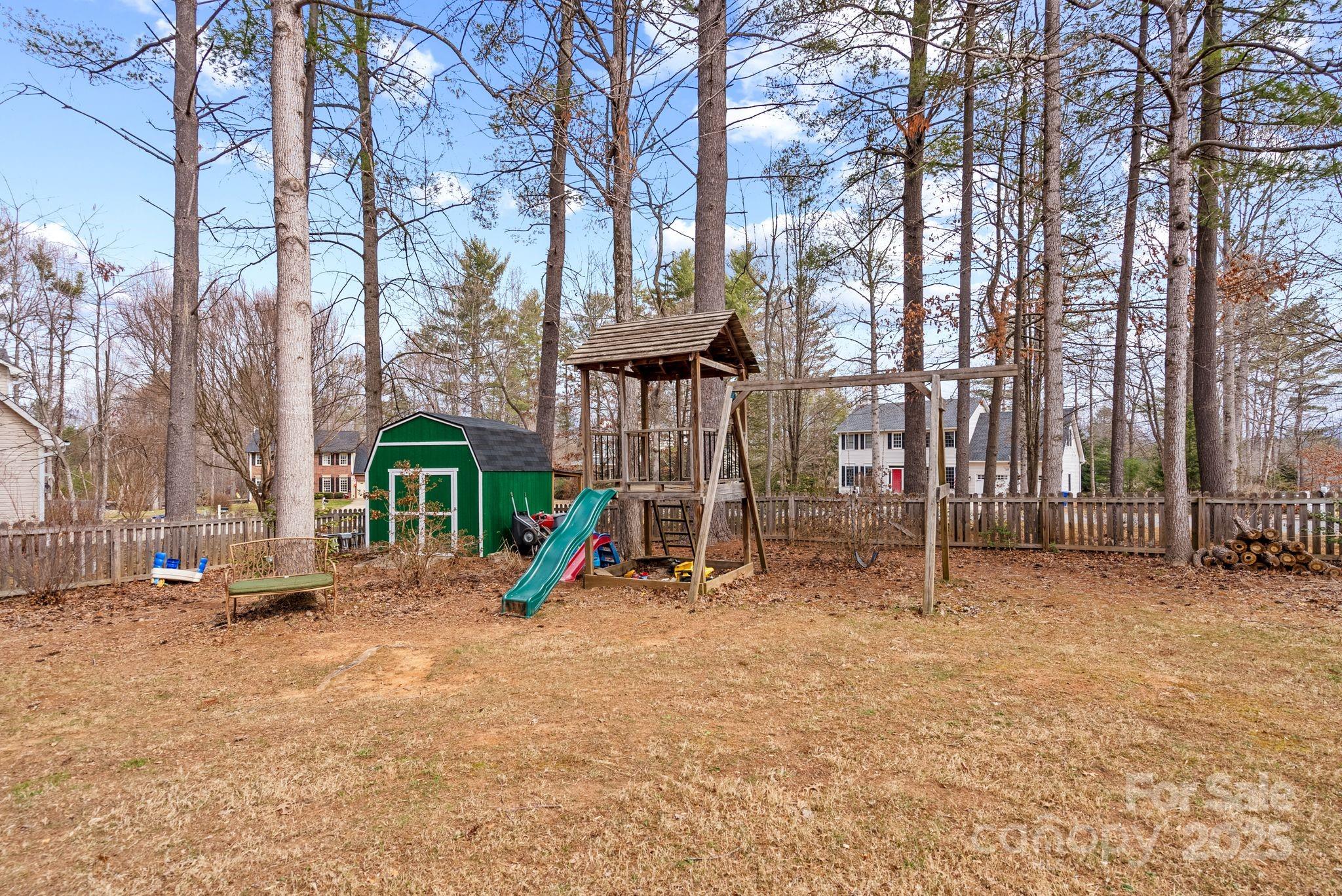 401 Silver Maple Court