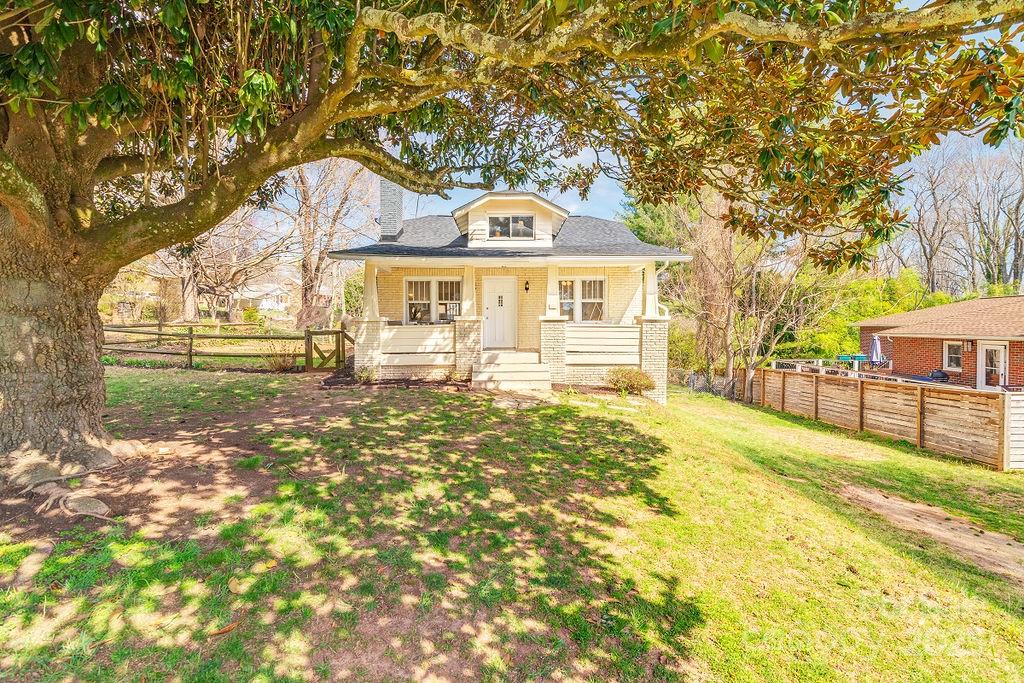 57 Craggy Avenue