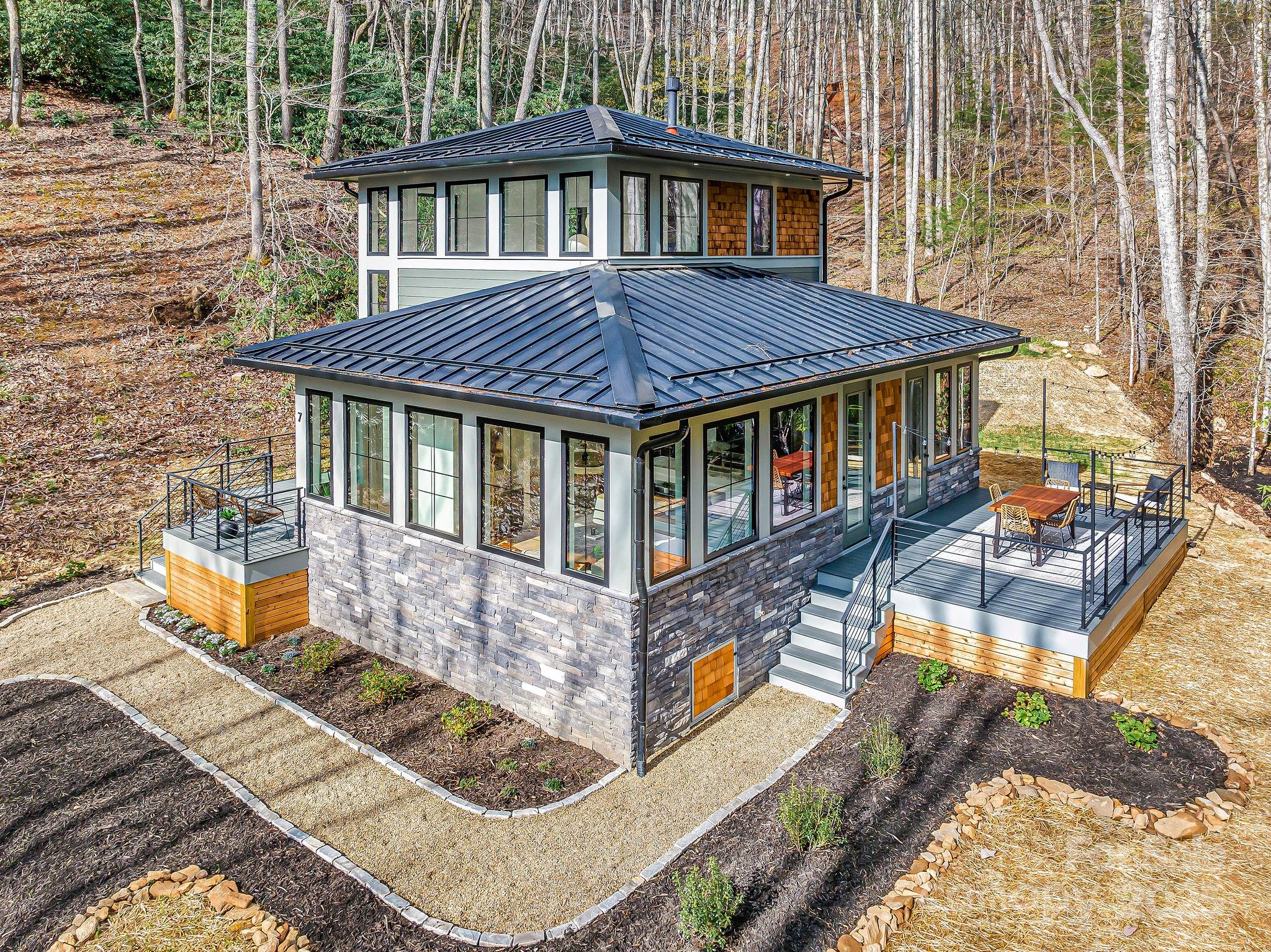 7 Brooksong Drive