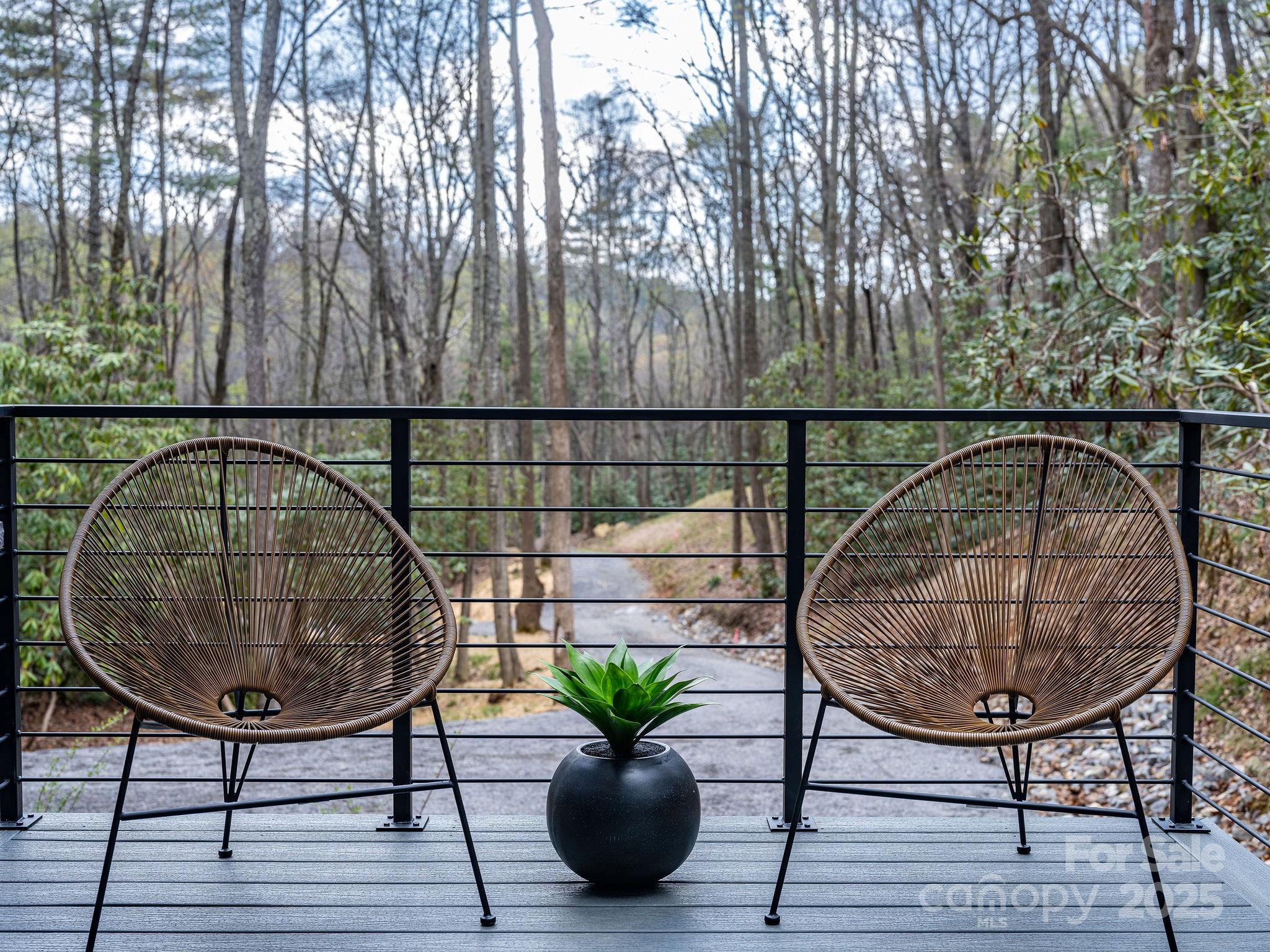 7 Brooksong Drive