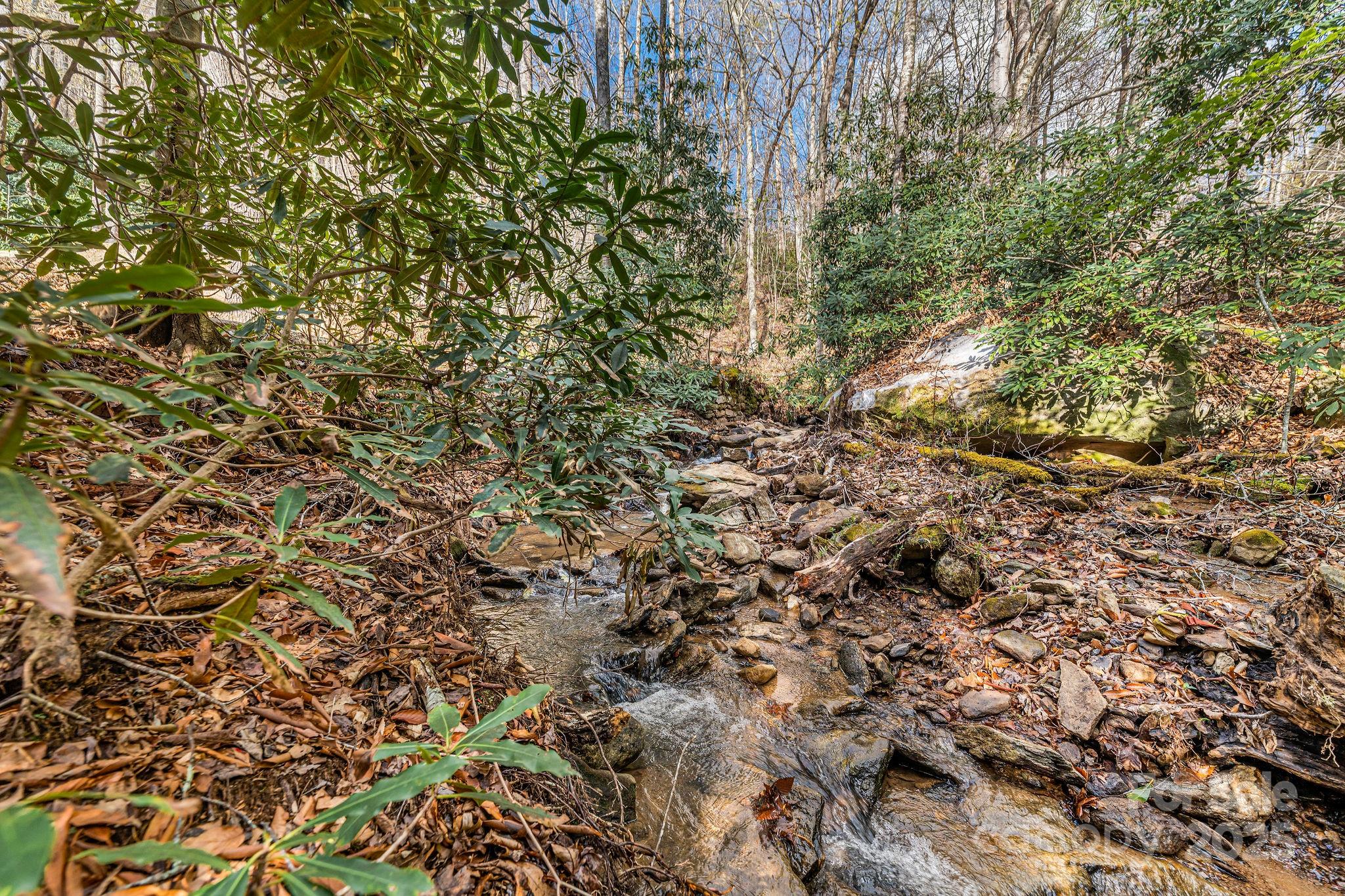 7 Brooksong Drive