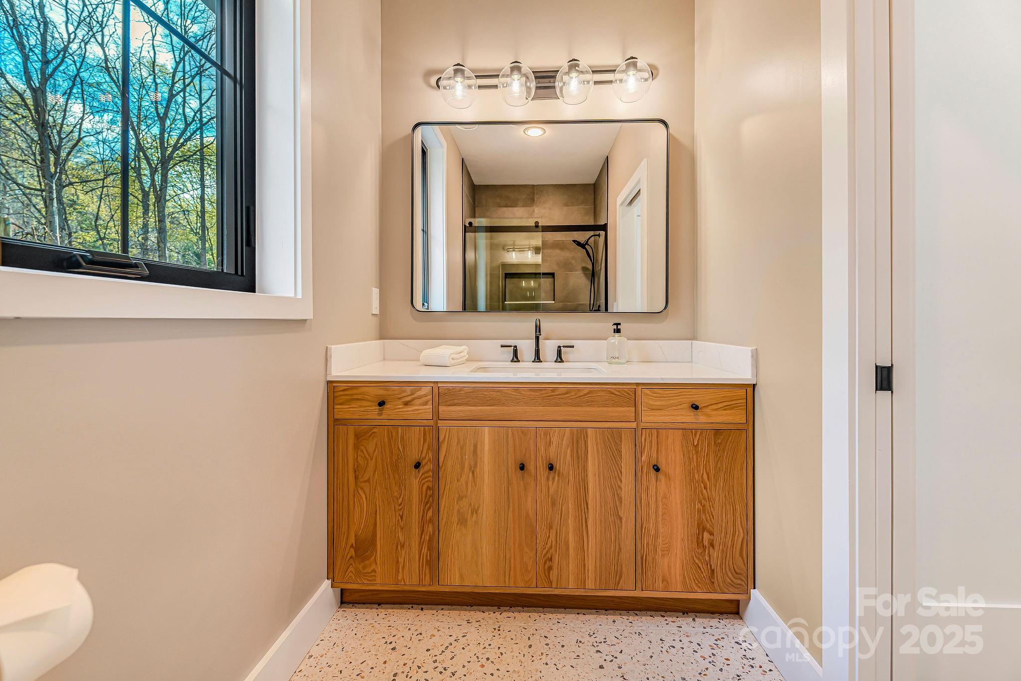 7 Brooksong Drive