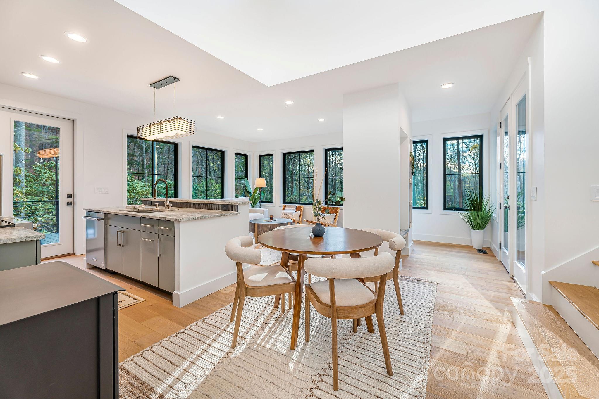 7 Brooksong Drive