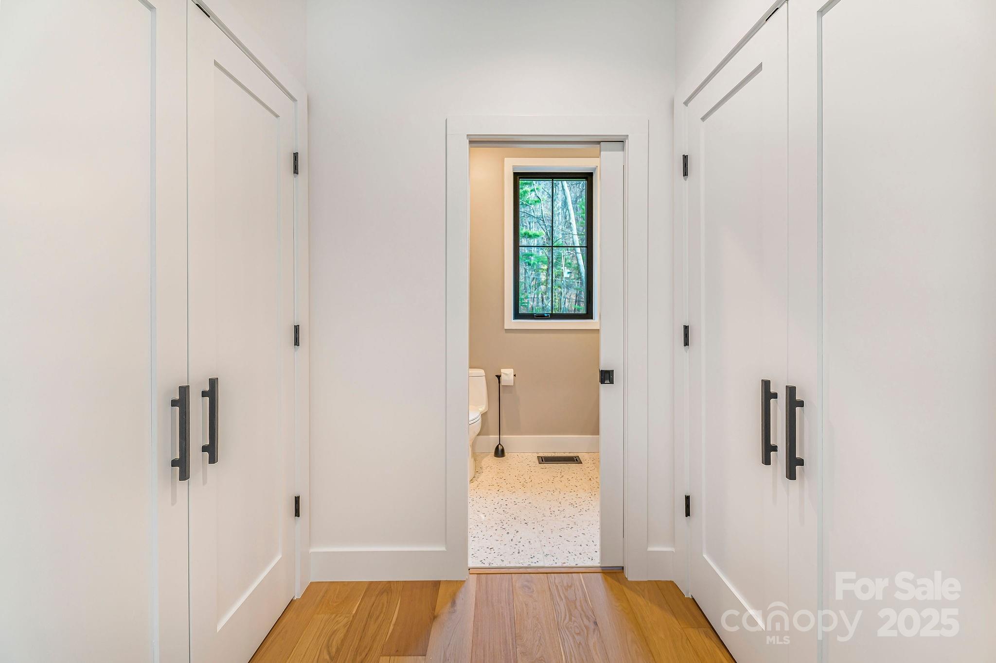 7 Brooksong Drive