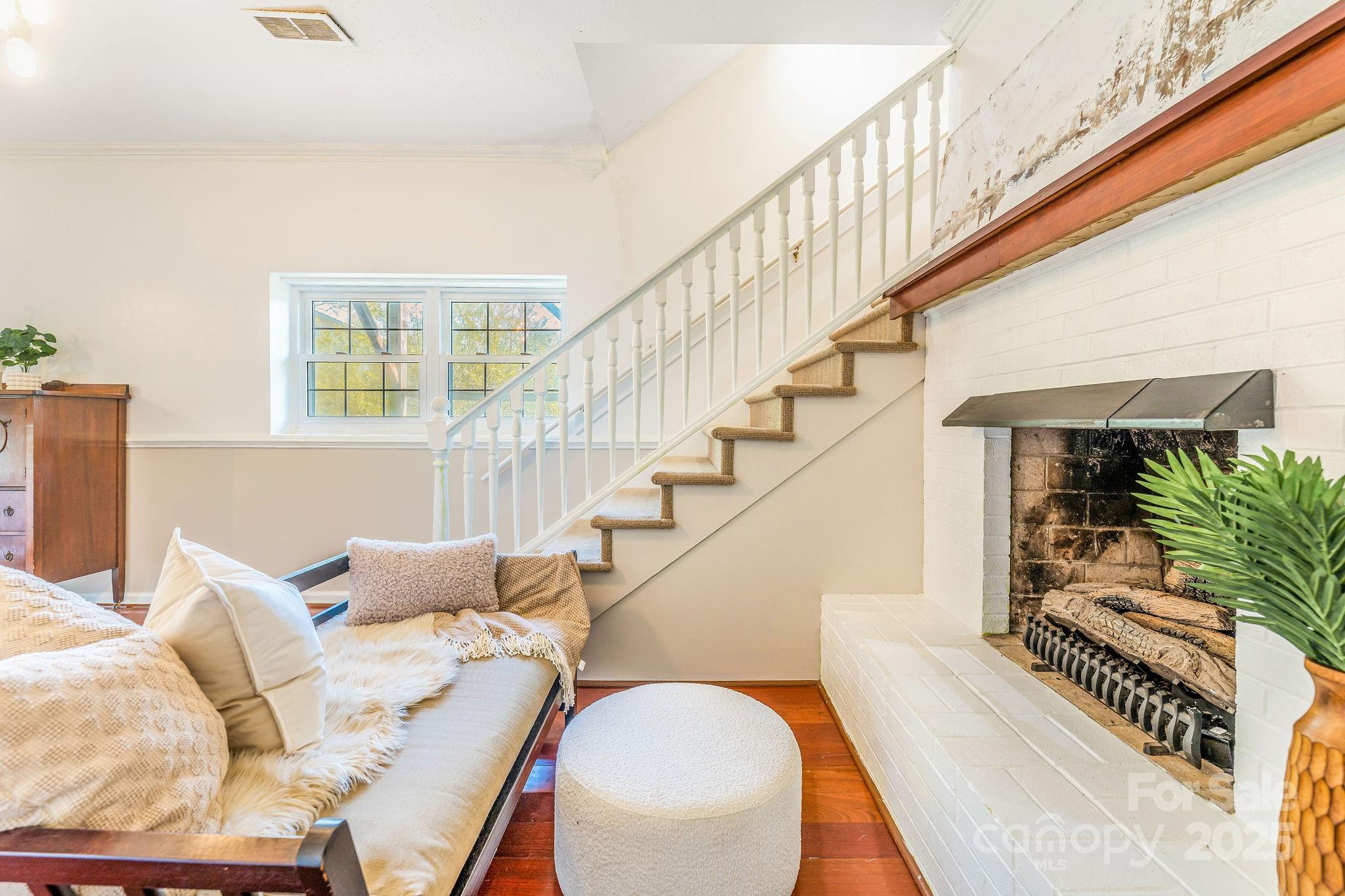 19 Westview Road