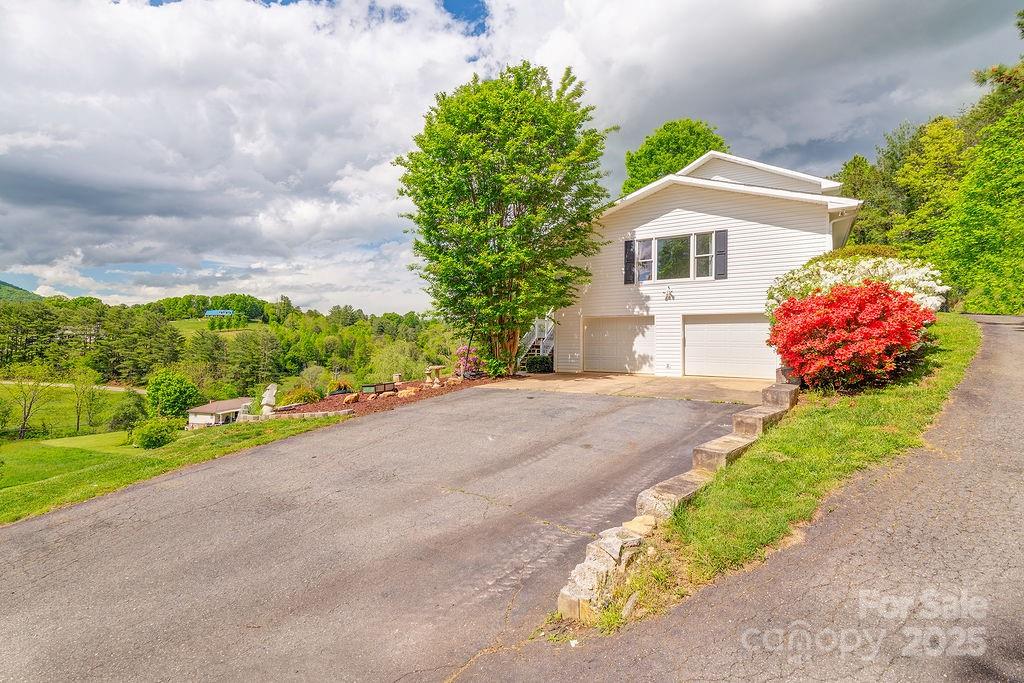 908 Newfound Road