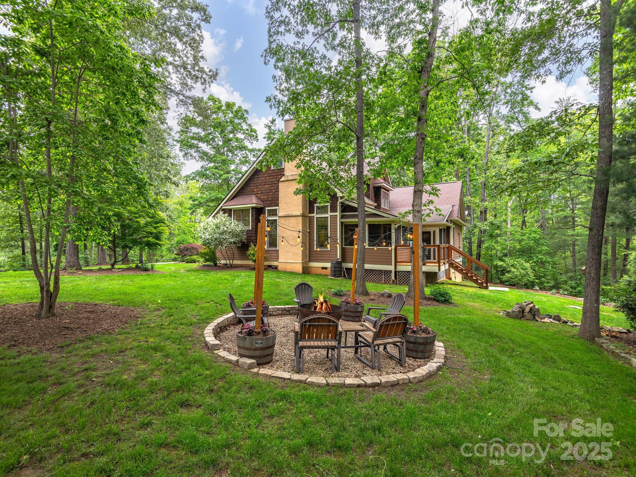 15 Bonnies Lane