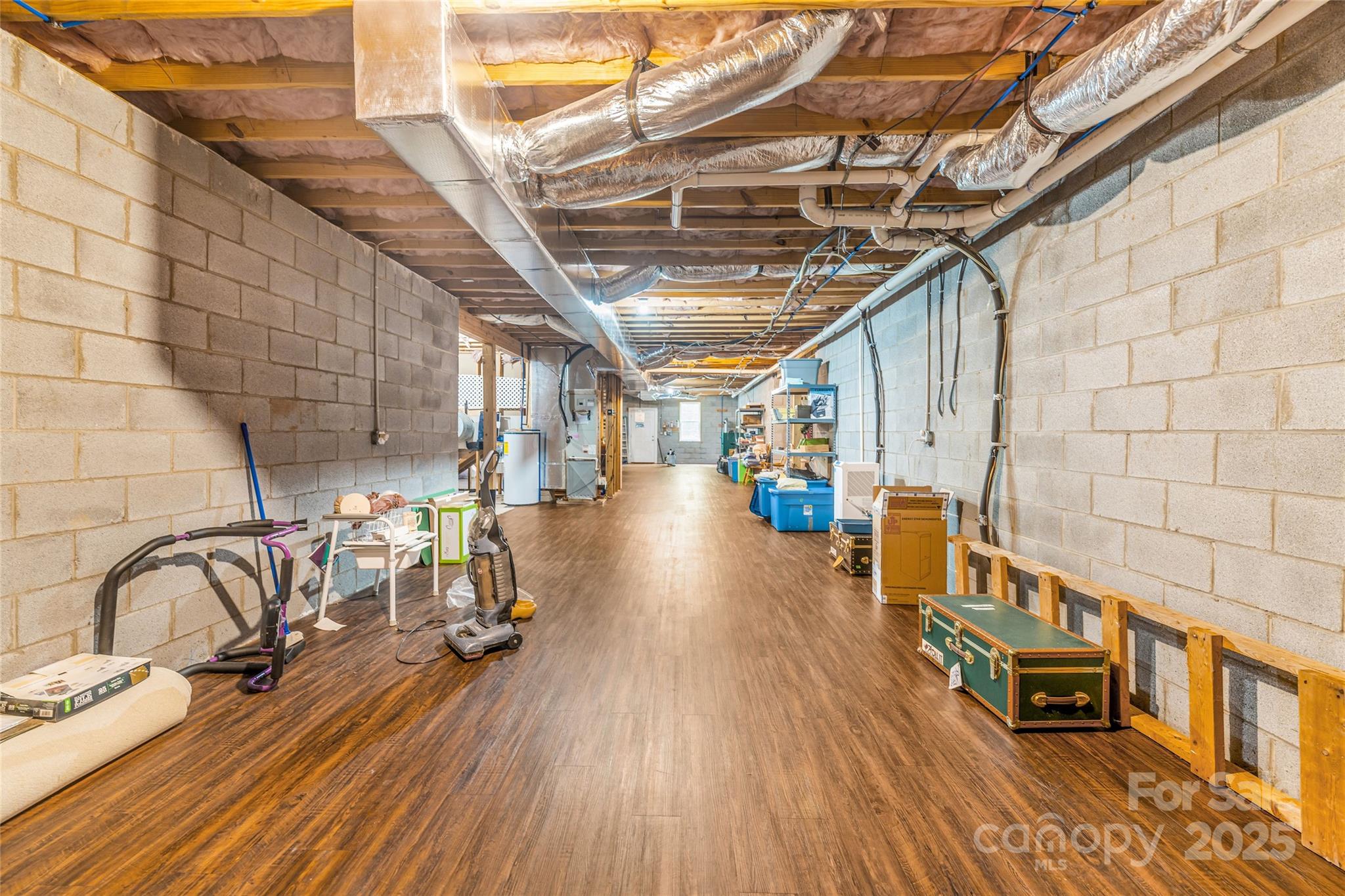 121 W Ashe Bridge Road W