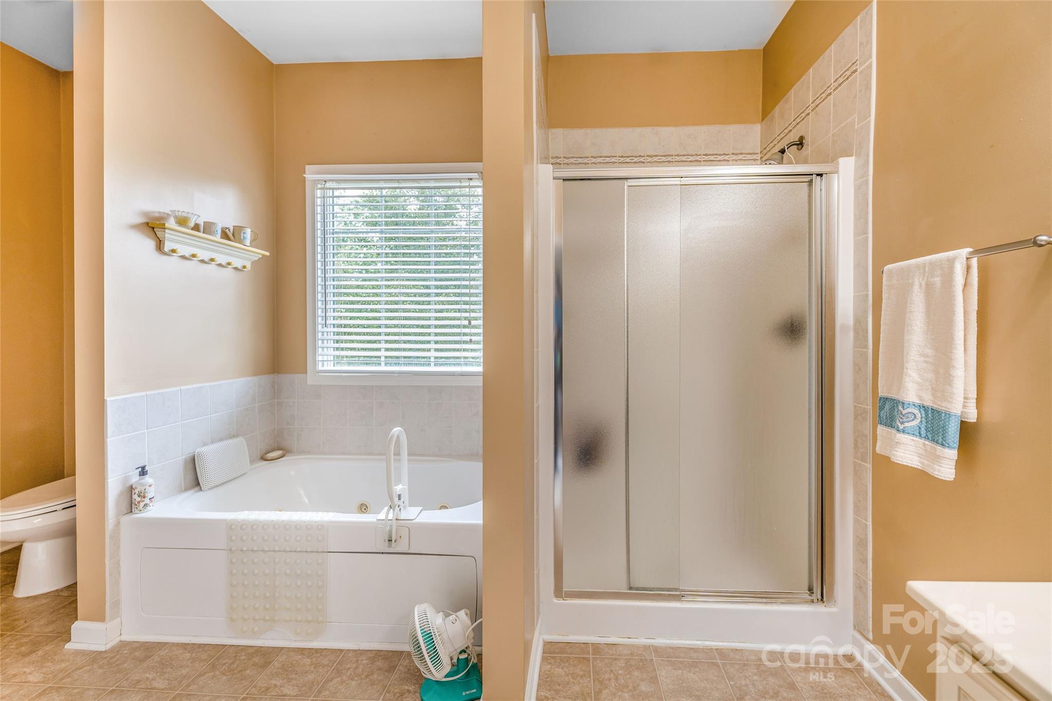 121 W Ashe Bridge Road W