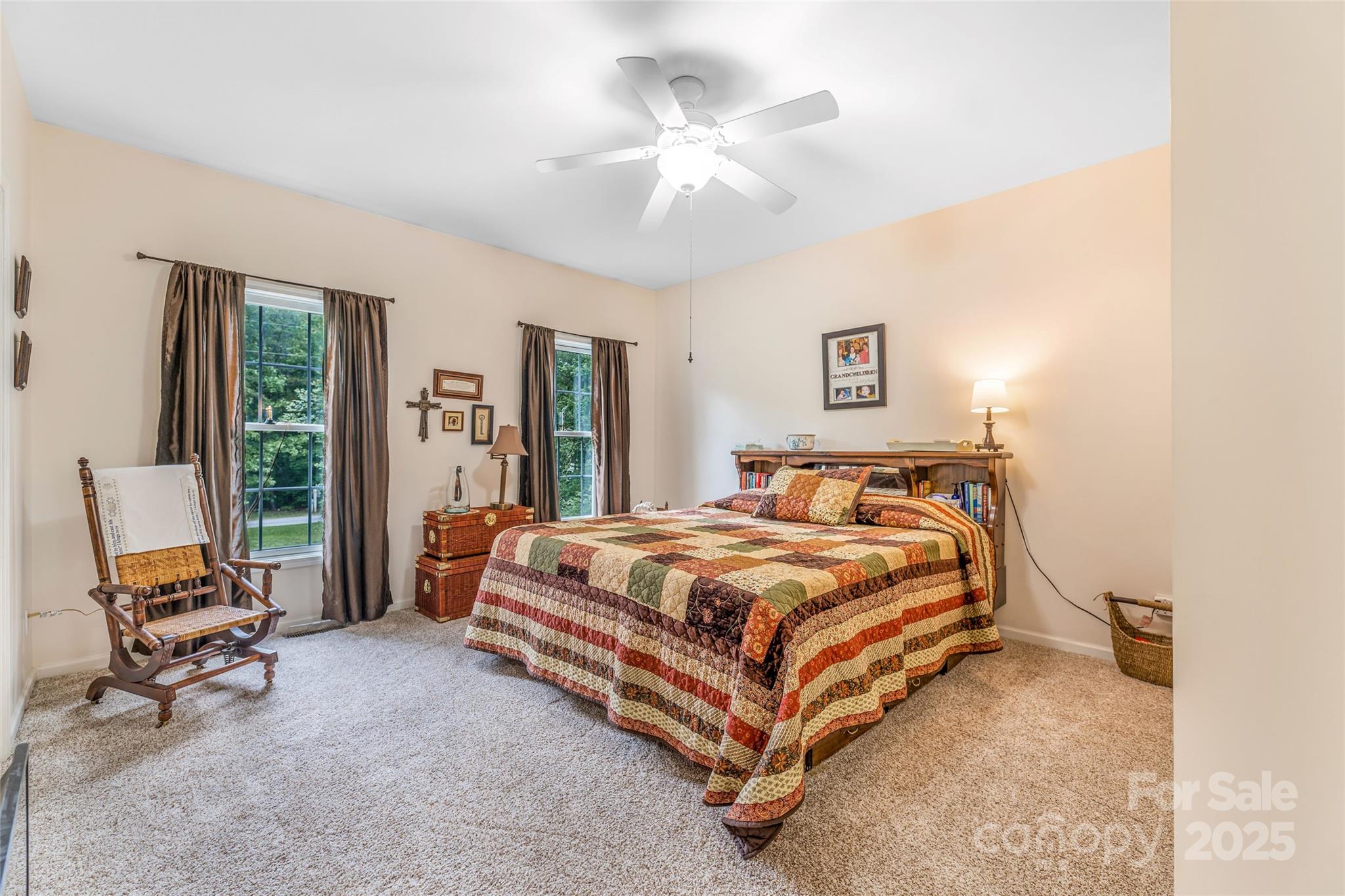 121 W Ashe Bridge Road W