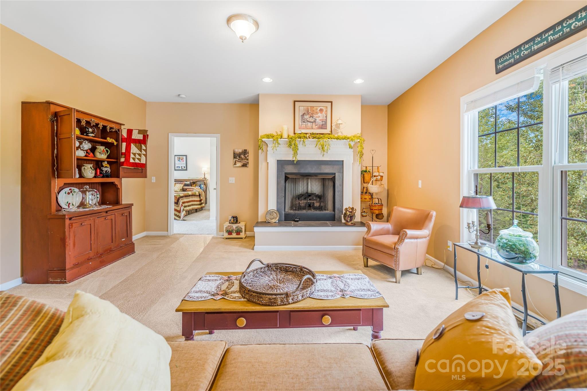 121 W Ashe Bridge Road W