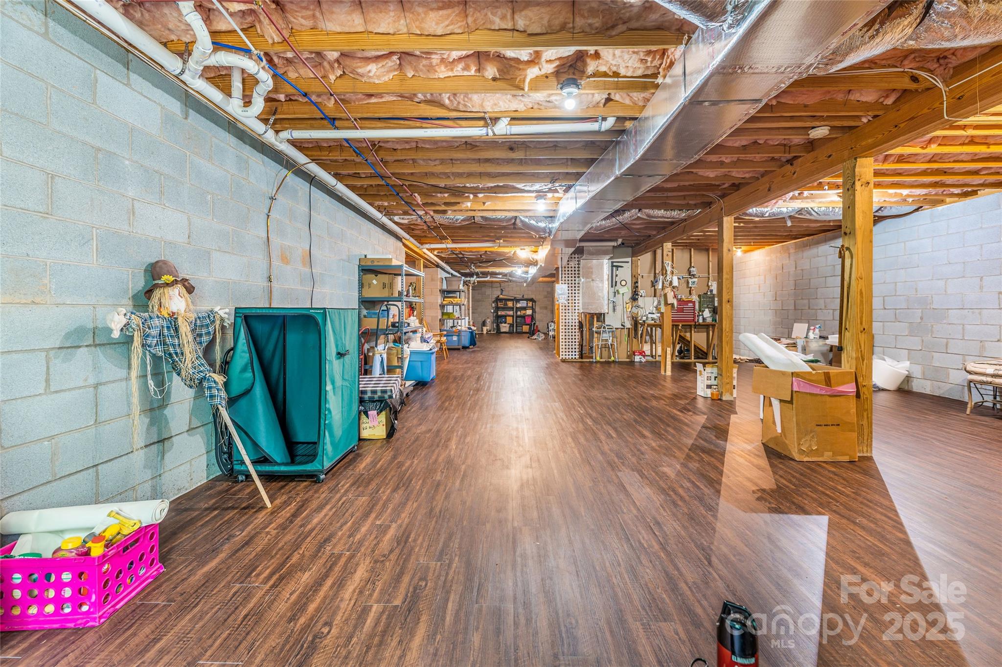 121 W Ashe Bridge Road W