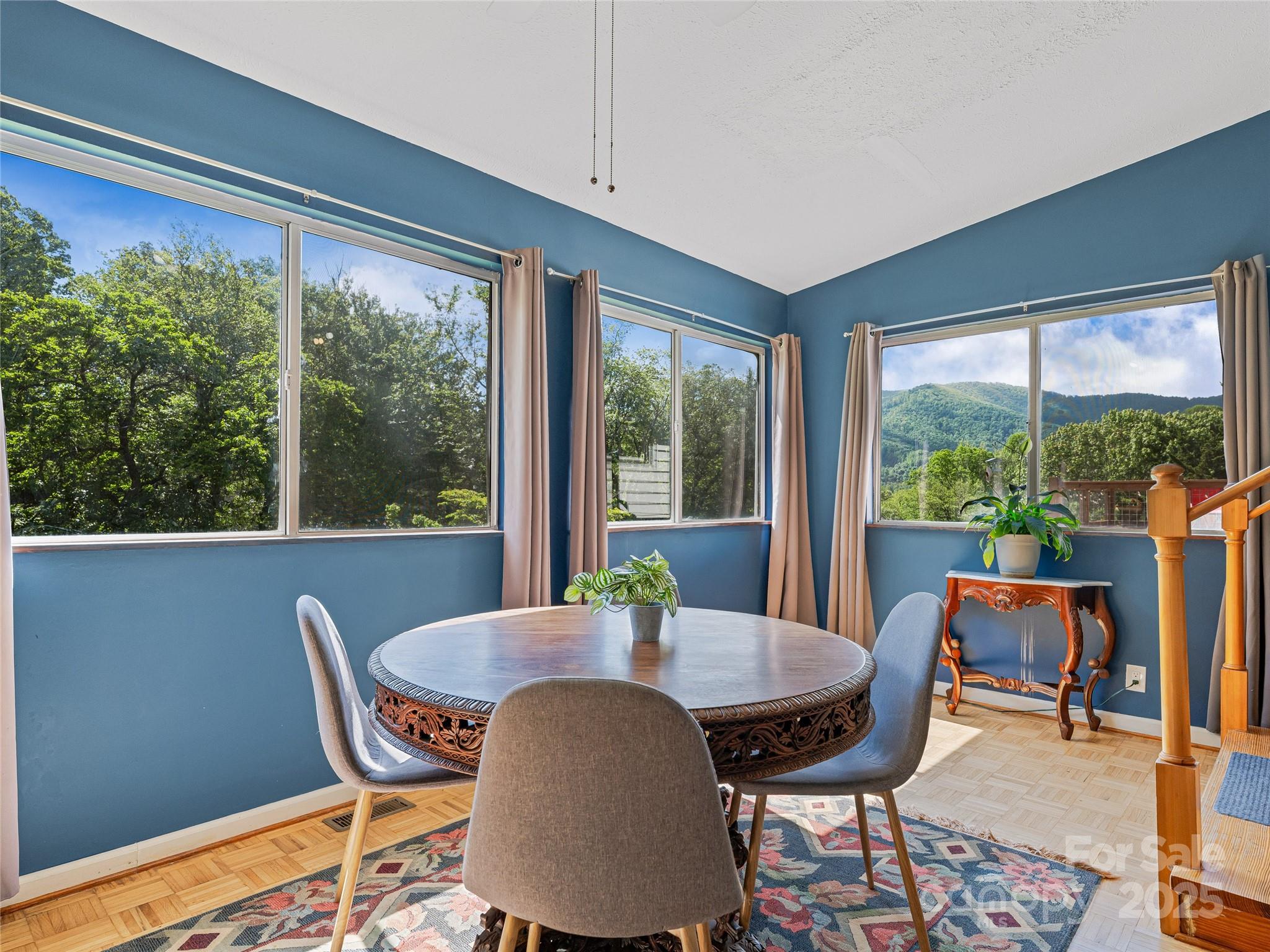 143 Mountain Crest Road