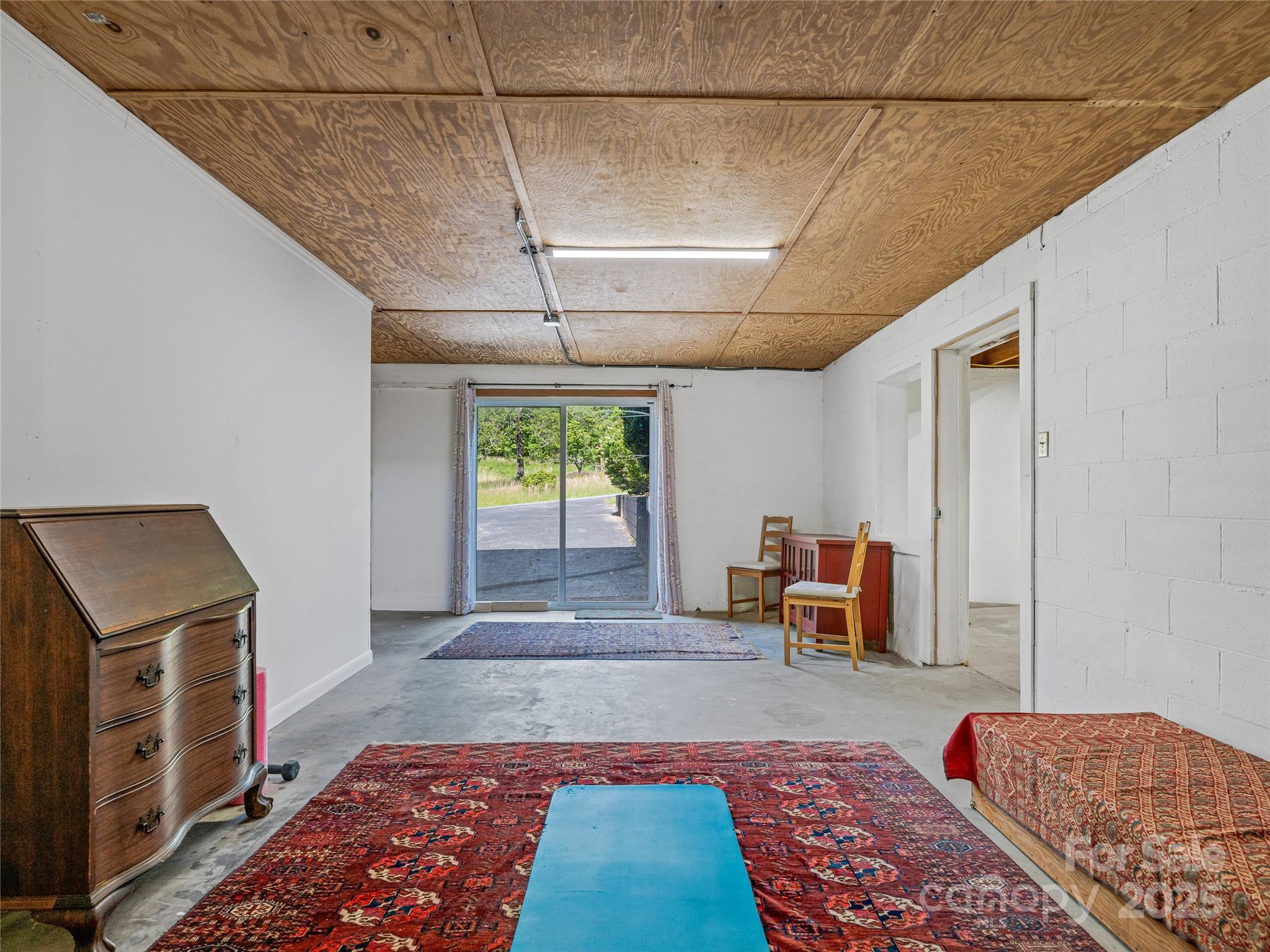 143 Mountain Crest Road