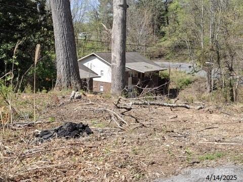 4 Weaver Hill Road
