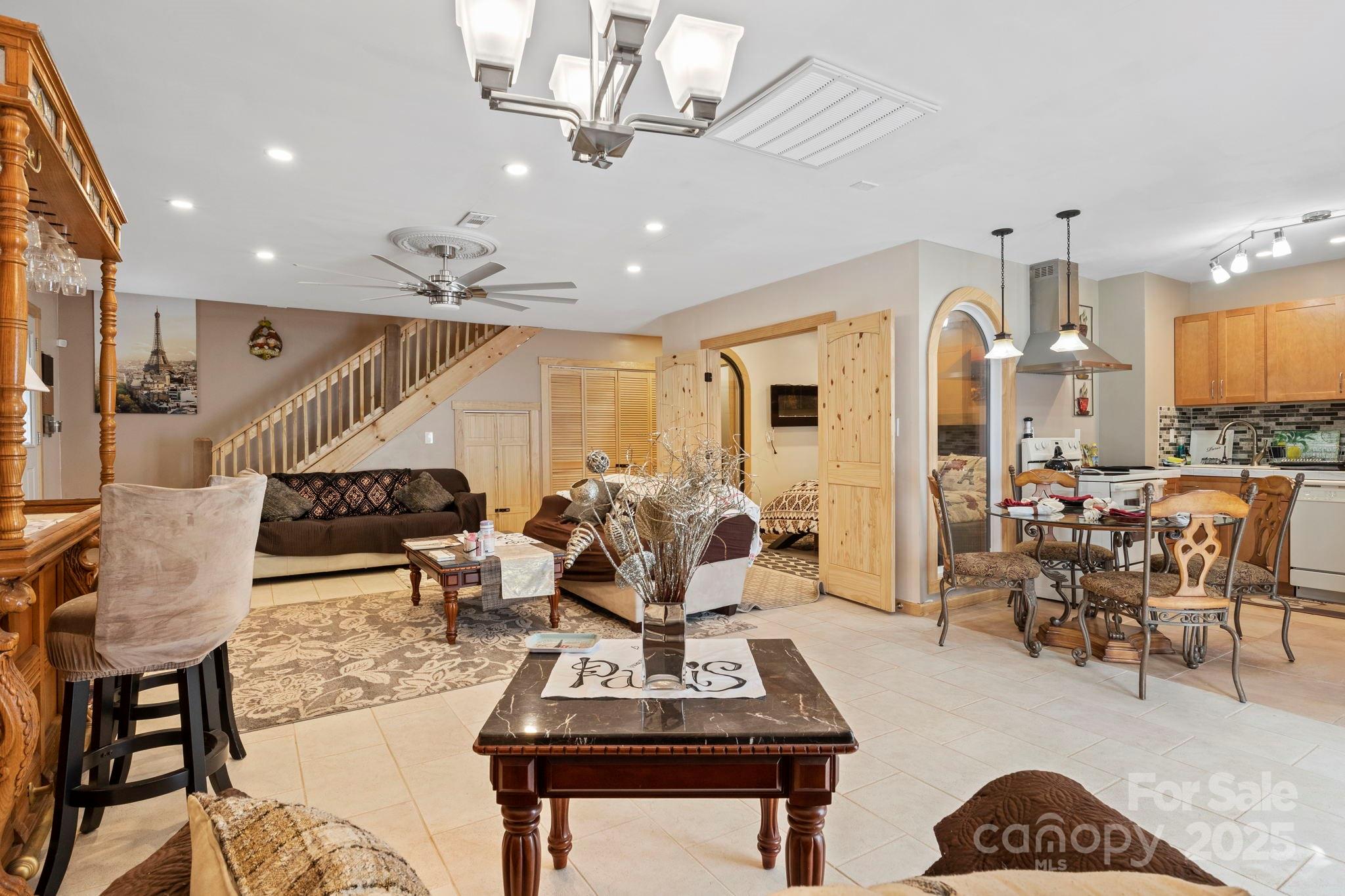119 Aurora Vista Drive