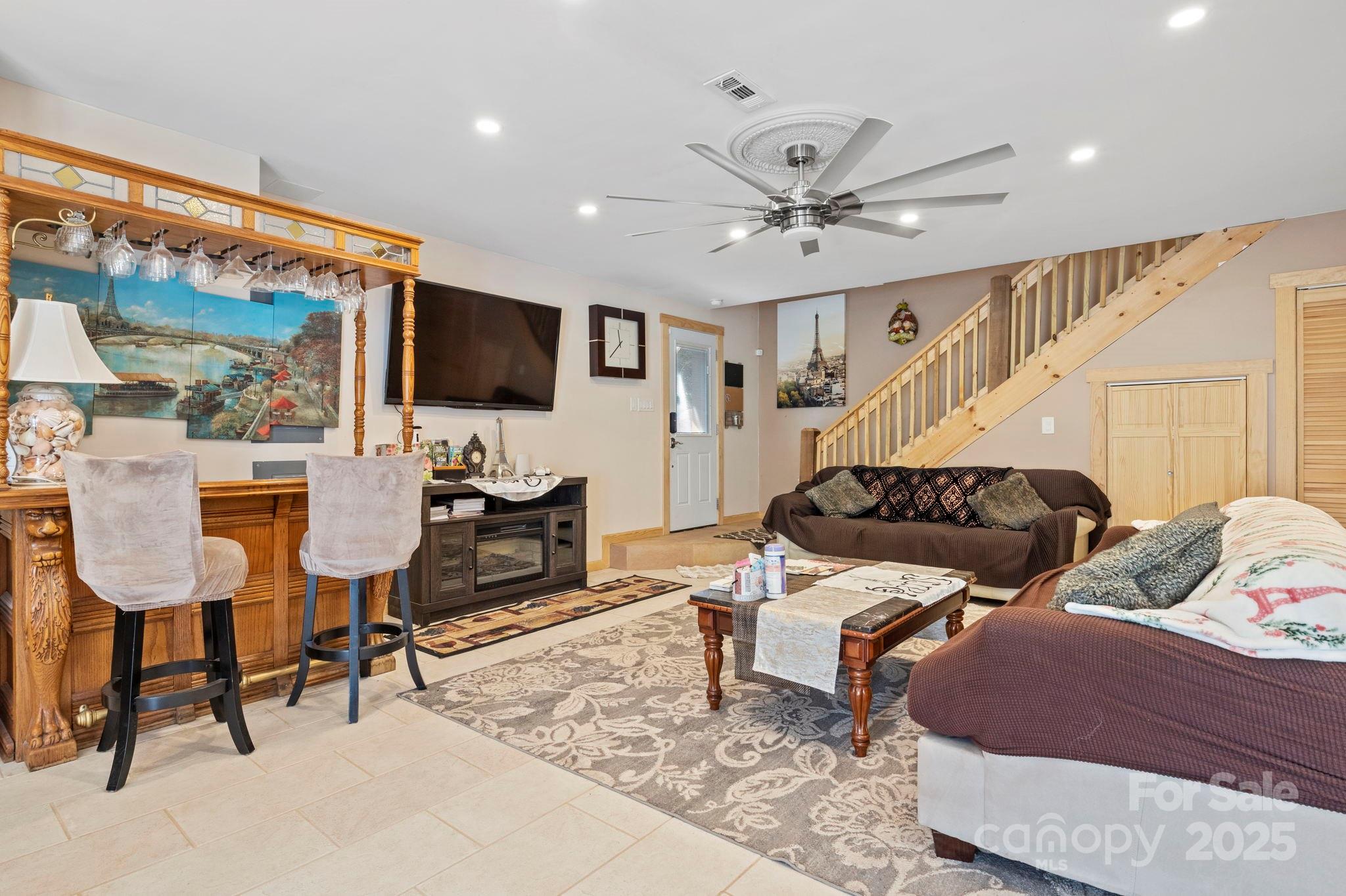 119 Aurora Vista Drive