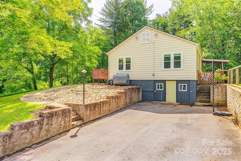 106 Shelburne Road