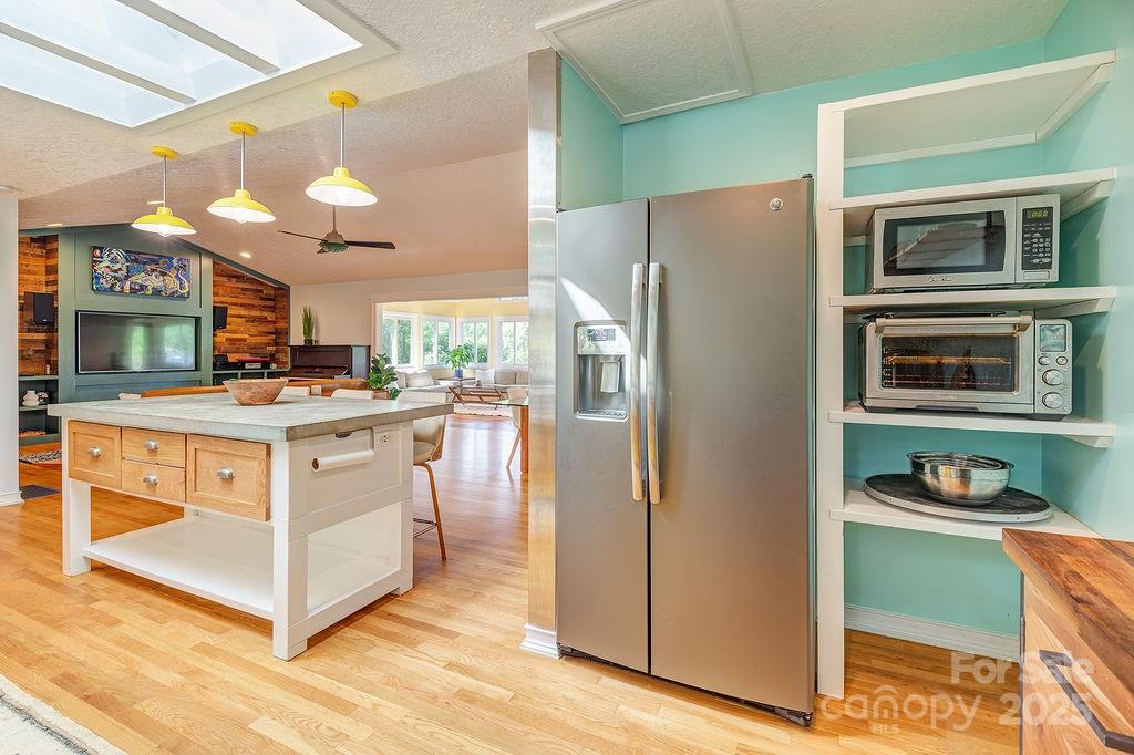 44 Samayoa Place