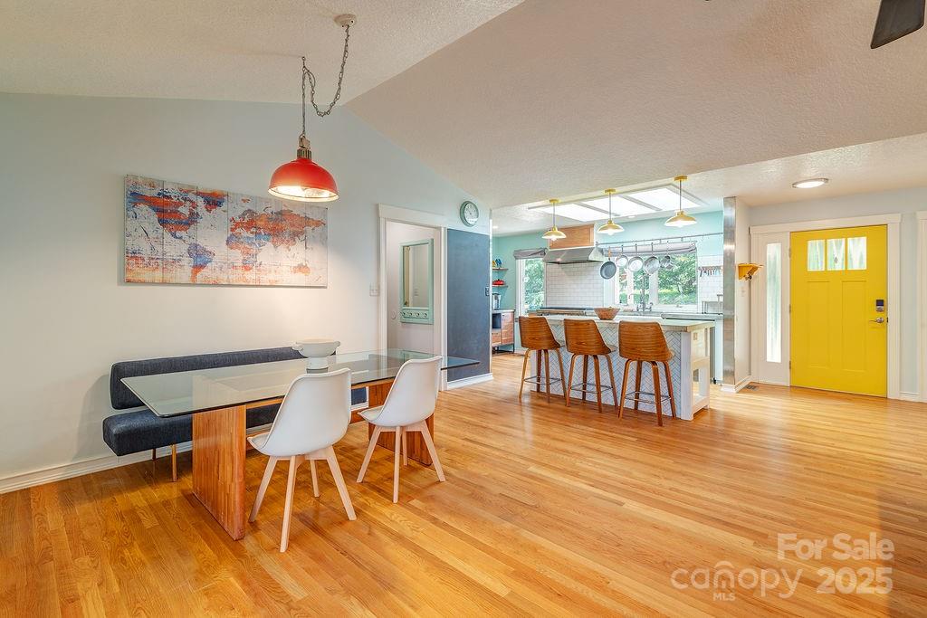 44 Samayoa Place