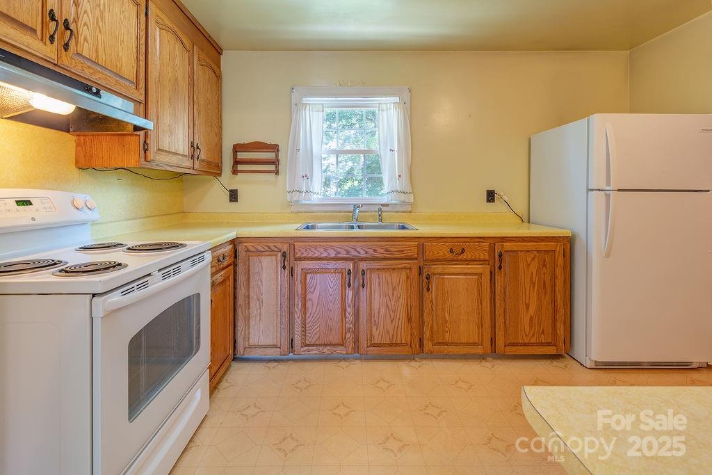 37 Taft Avenue