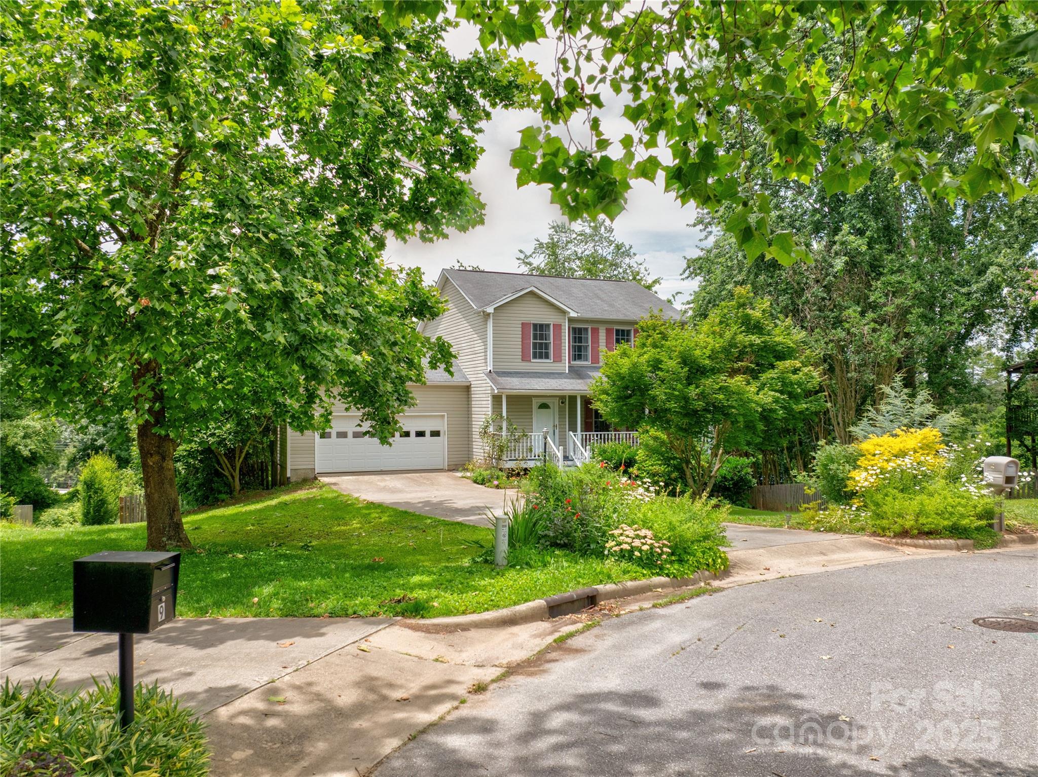 7 Mill Stone Drive
