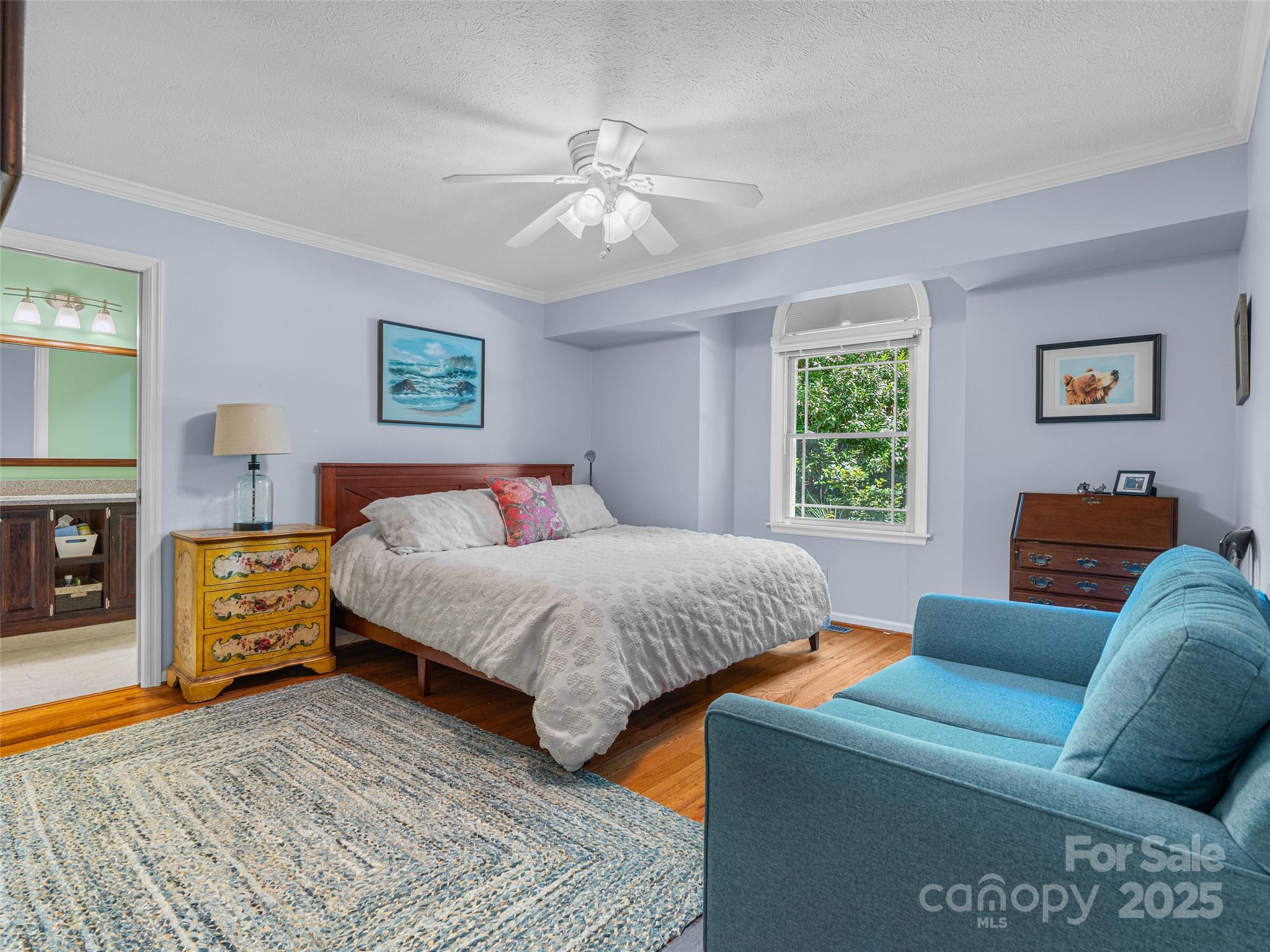 350 W Shay Circle