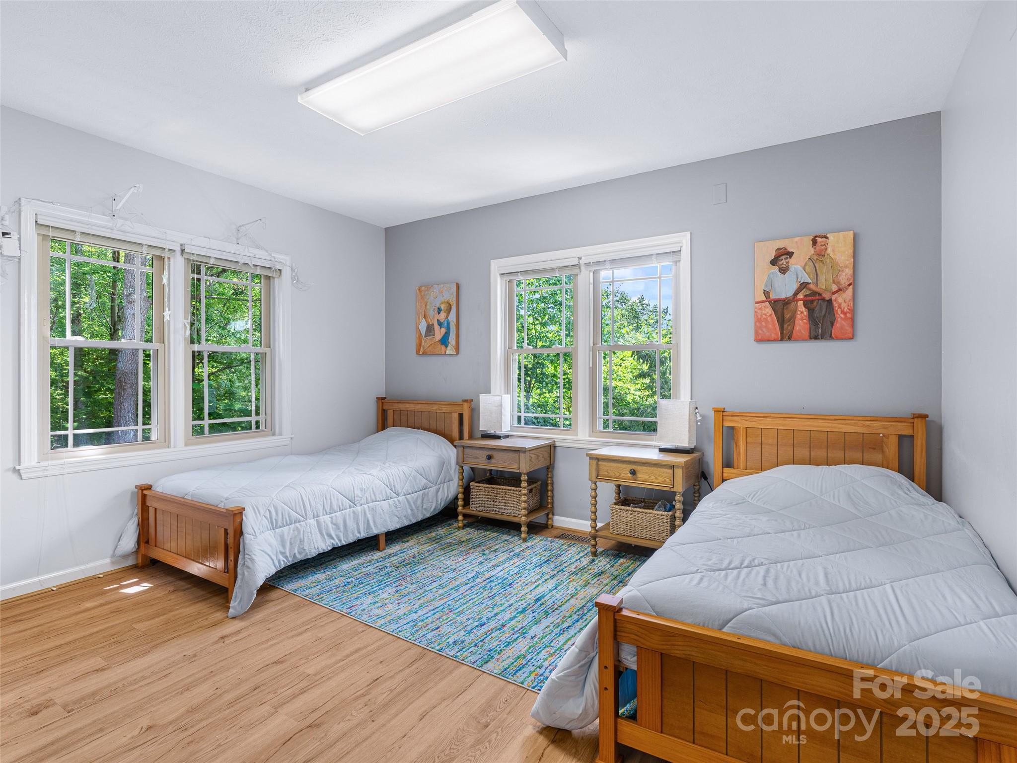 350 W Shay Circle