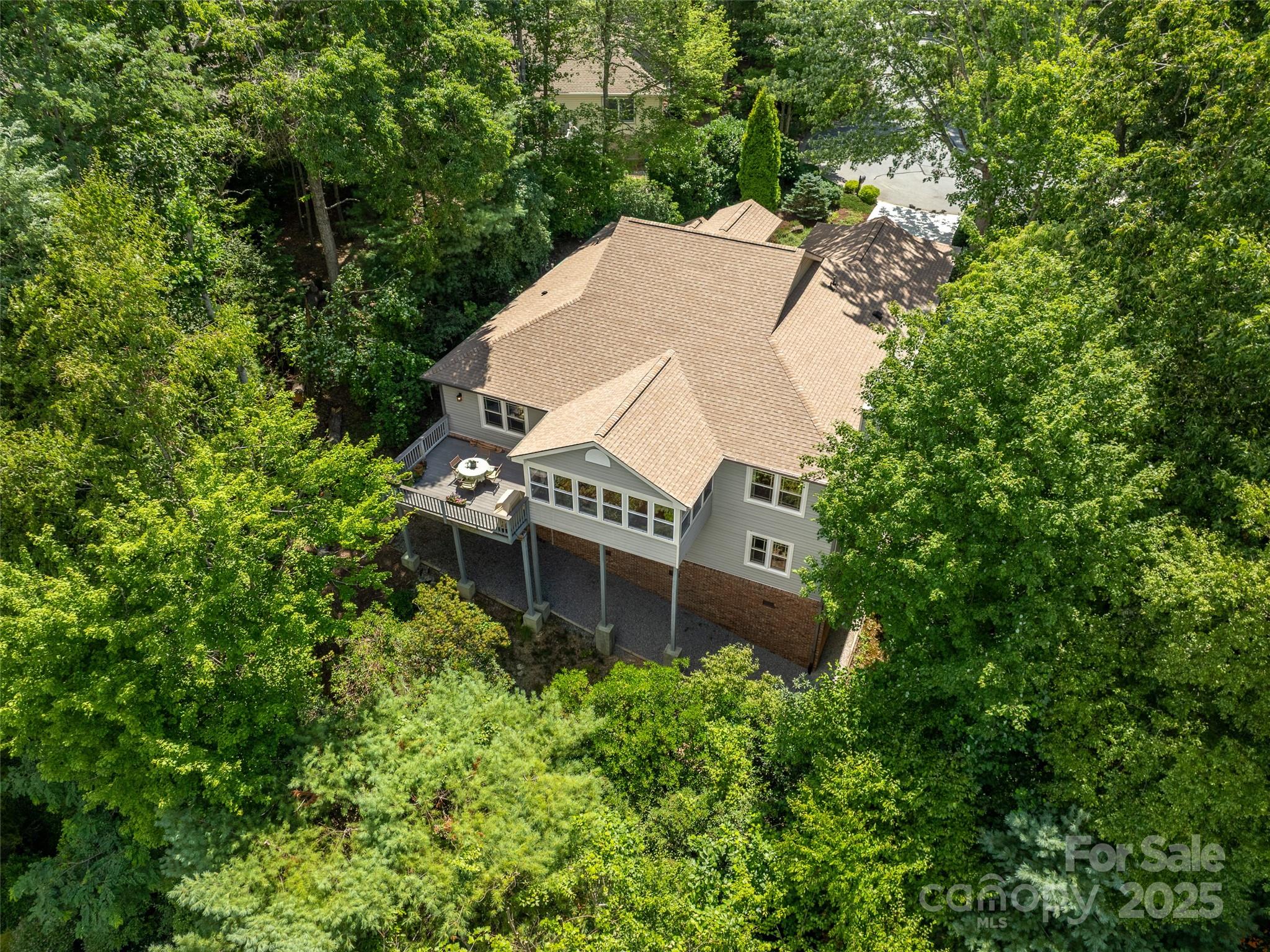 350 W Shay Circle