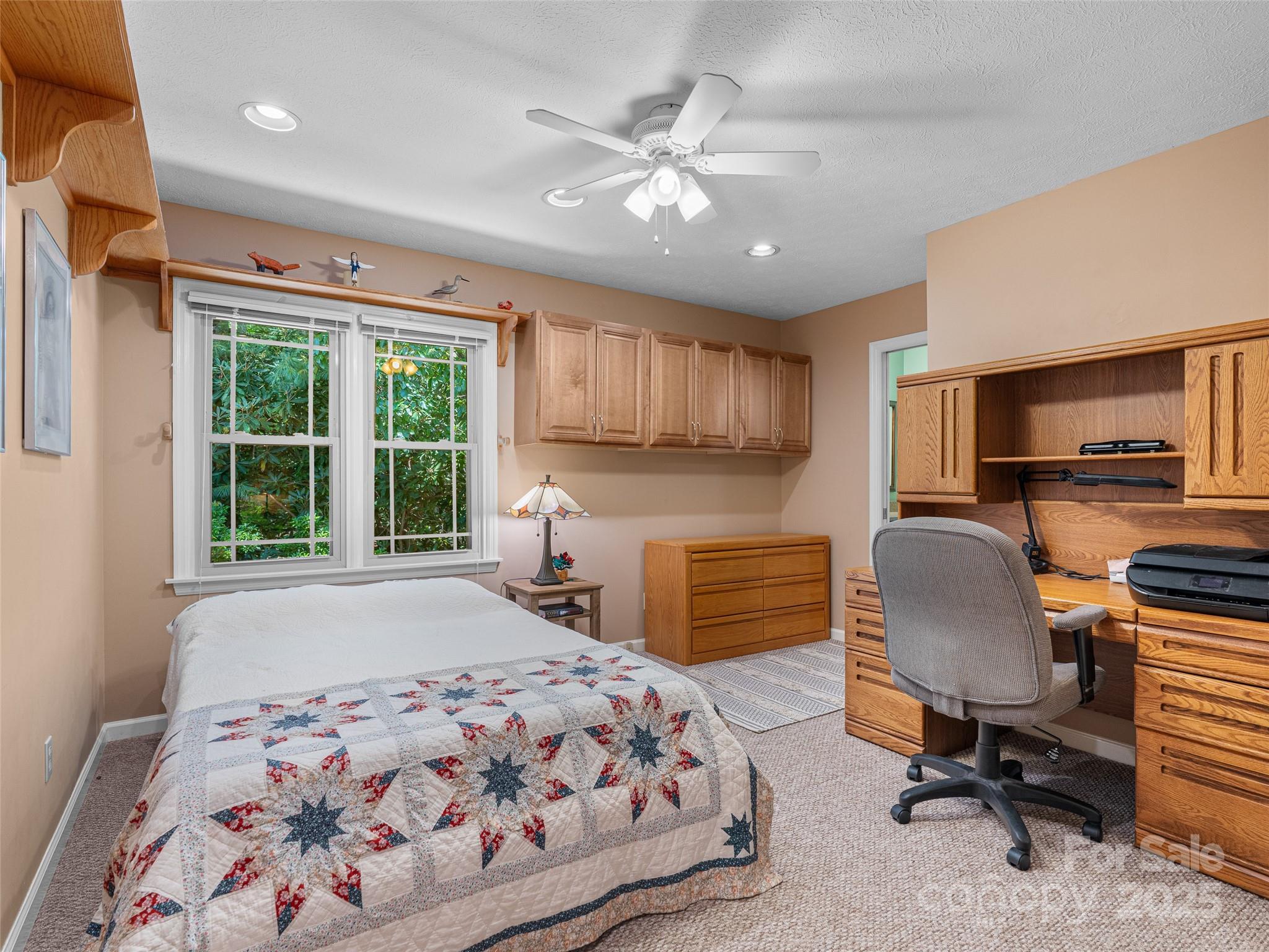 350 W Shay Circle