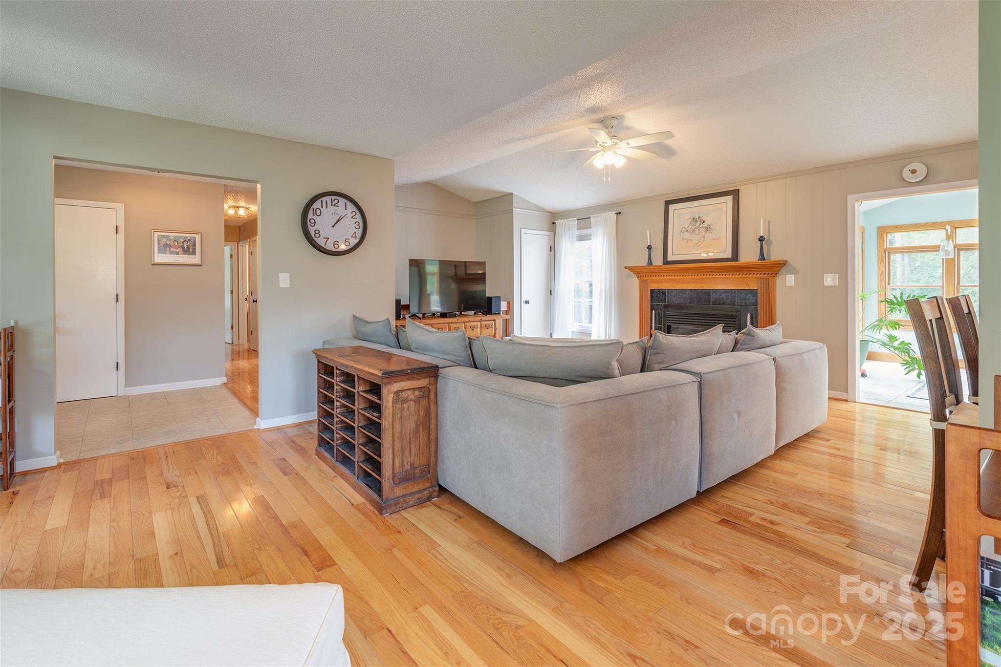 76 Woodland Hills Road