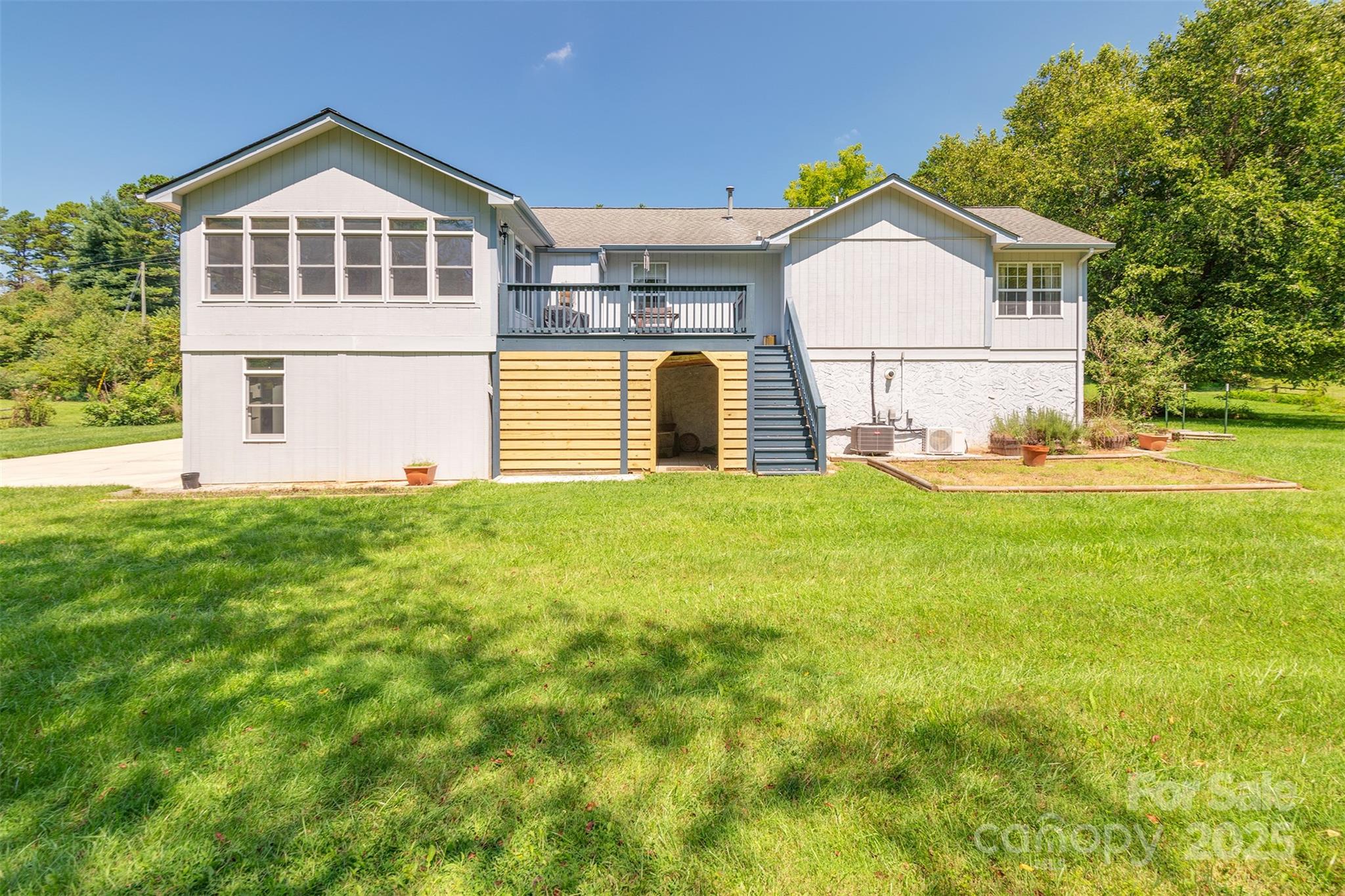 76 Woodland Hills Road